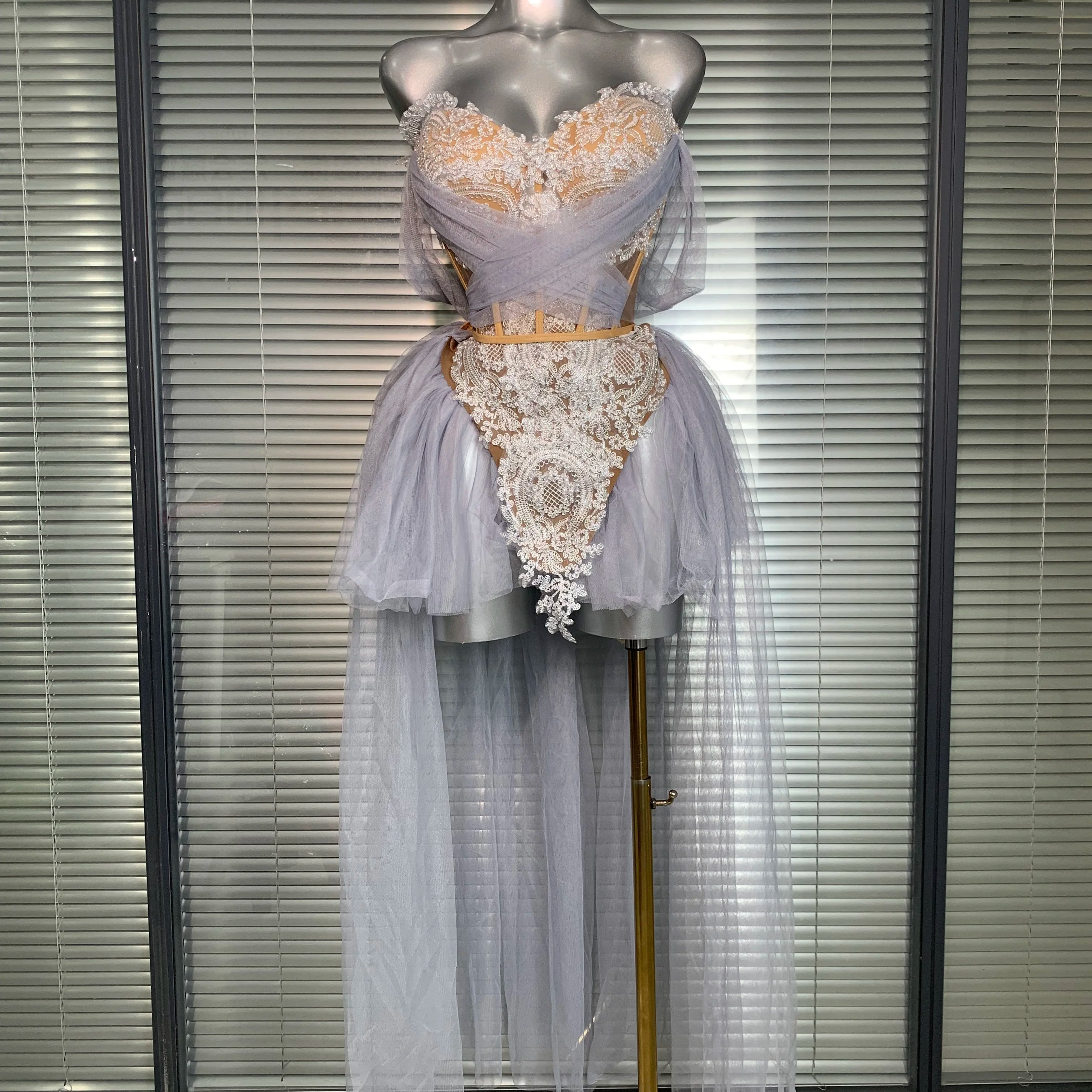 Celebrity INS Sexy Two Pieces Set Women Celebrity Adjustable Laced Pink Gray Black Skirt Suits Stage Costume