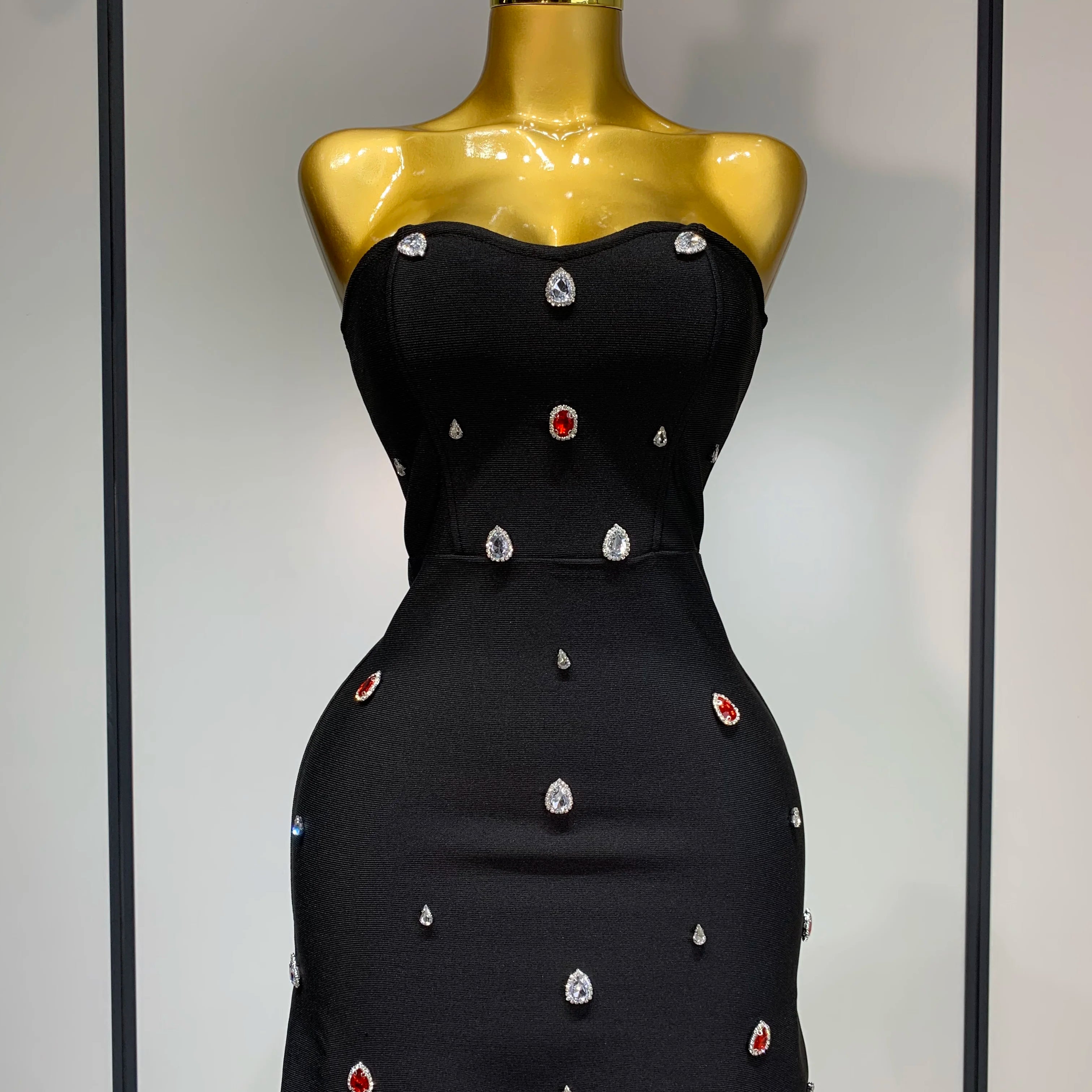 Women Sexy Strapless Colorful Crystal Bodycon Mini Bandage Dress 2025 New Spring Elegant Party Celebrate Birthday Outfit