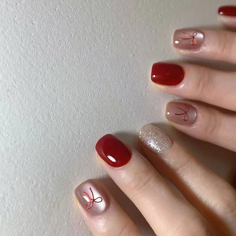 24Pcs Red Bow Cat-eye Stick-on Nails Simple Gentle Short Round Nails Tips Versatile Glittering French Detachable Nail Art Set