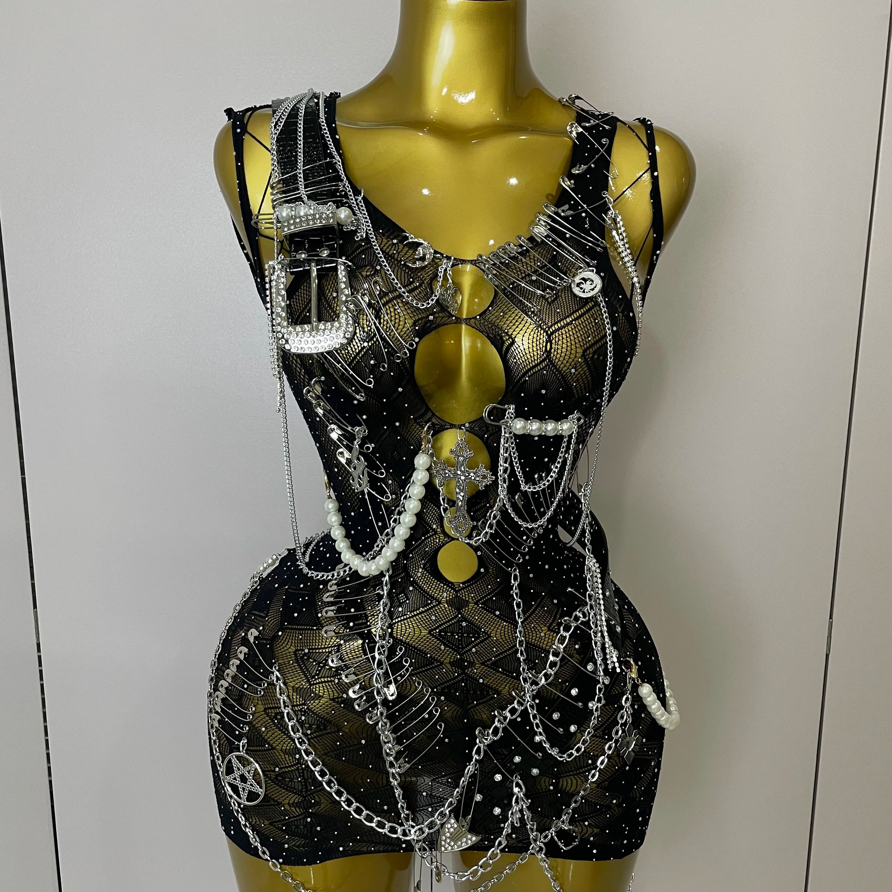 STOCK Sexy Fashion Pin Decoration Fringe Beading Short Party Dress 2025 Women Hollow Out Nightclub Performance Singer Costume