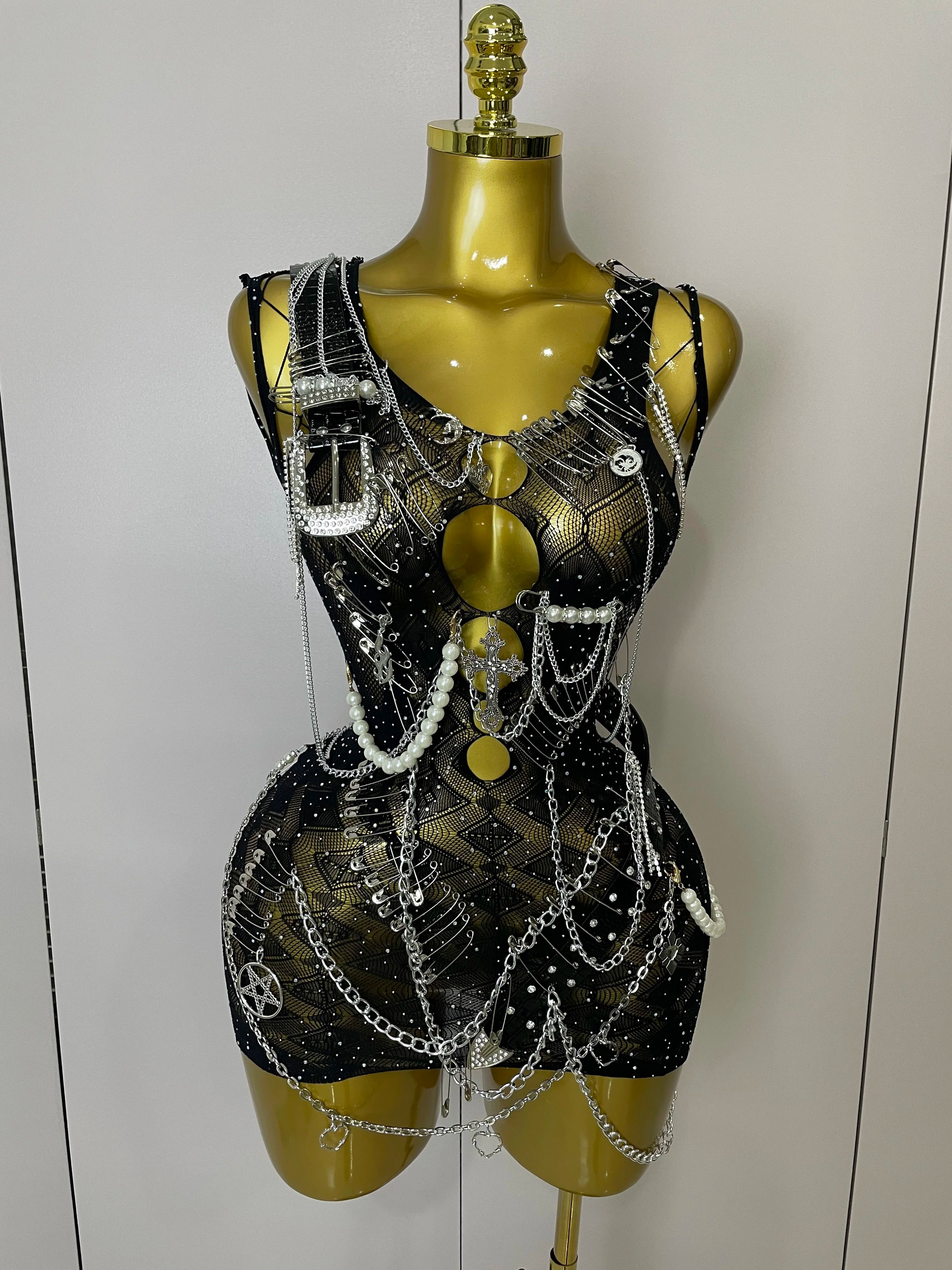 STOCK Sexy Fashion Pin Decoration Fringe Beading Short Party Dress 2025 Women Hollow Out Nightclub Performance Singer Costume