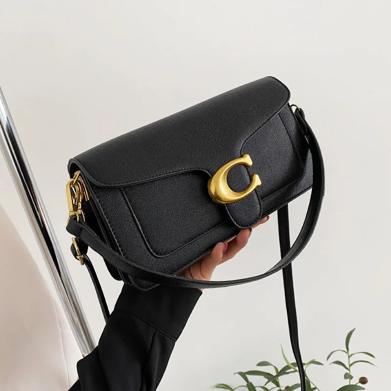 This year's new fashionable underarm shoulder bag with two shoulder straps and a diagonal small square bag