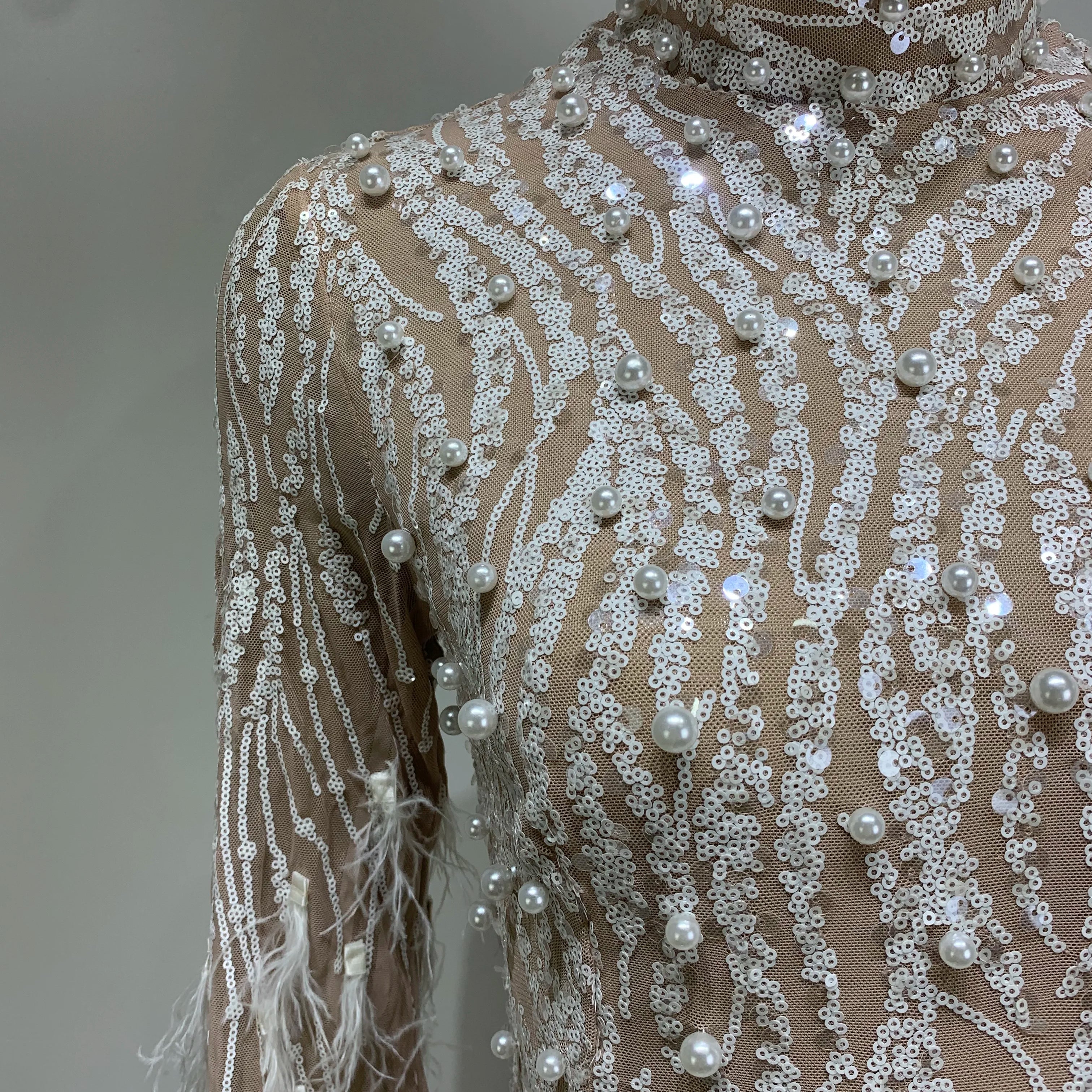 Women Celebrity Sexy Long Sleeve Feather White Mini Pearl Bodycon Gowns Dress 2024 Elegant Evening Party Club Dress