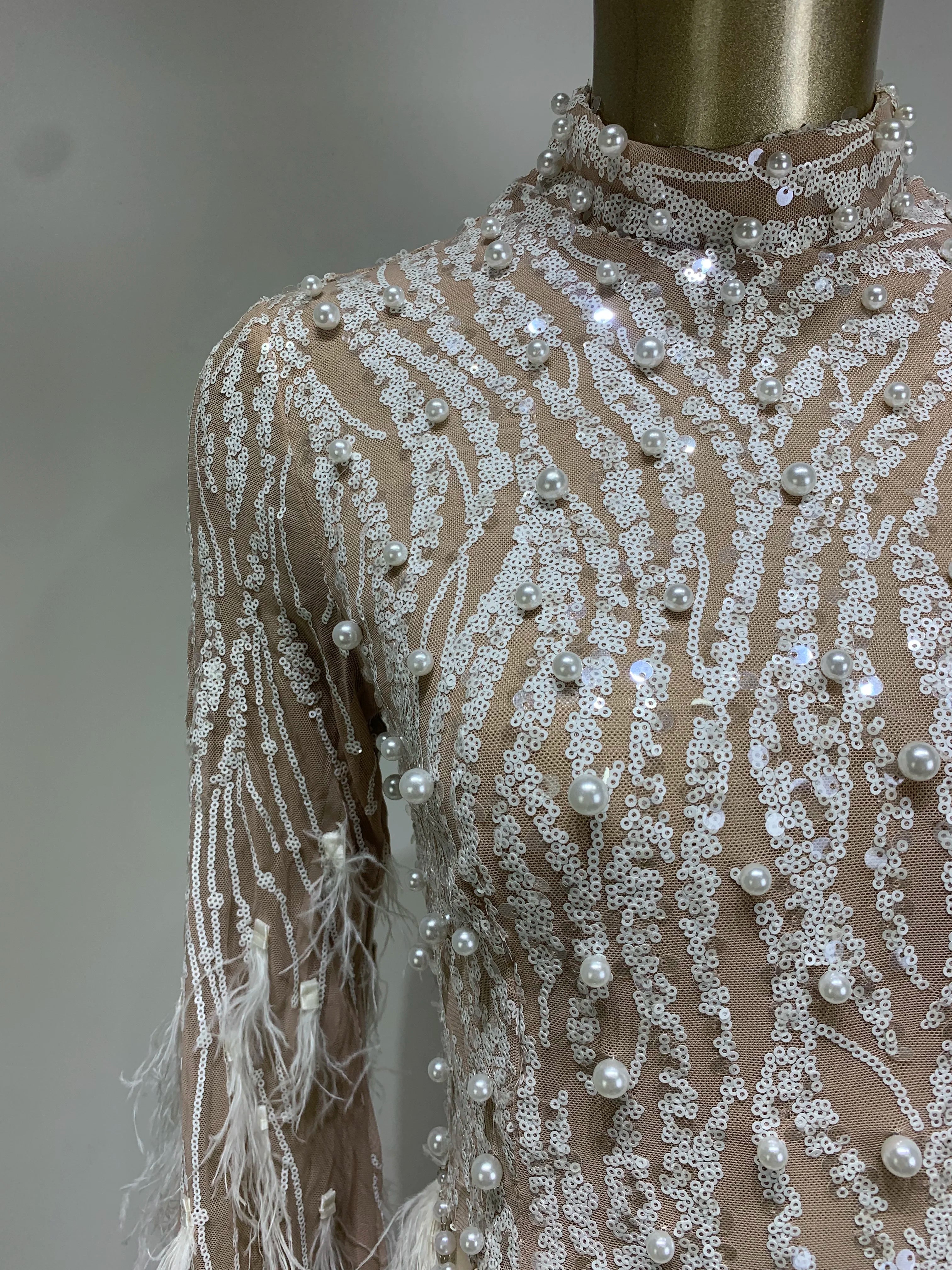 Women Celebrity Sexy Long Sleeve Feather White Mini Pearl Bodycon Gowns Dress 2024 Elegant Evening Party Club Dress