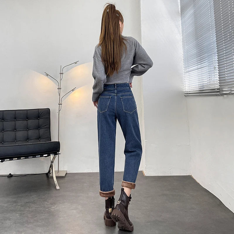 Women Winter Velvet Jeans Fleece Loose Harlan Pants Fleece Soft Comfortable Boyfriend Jeans Denim Blue Cropped Pants