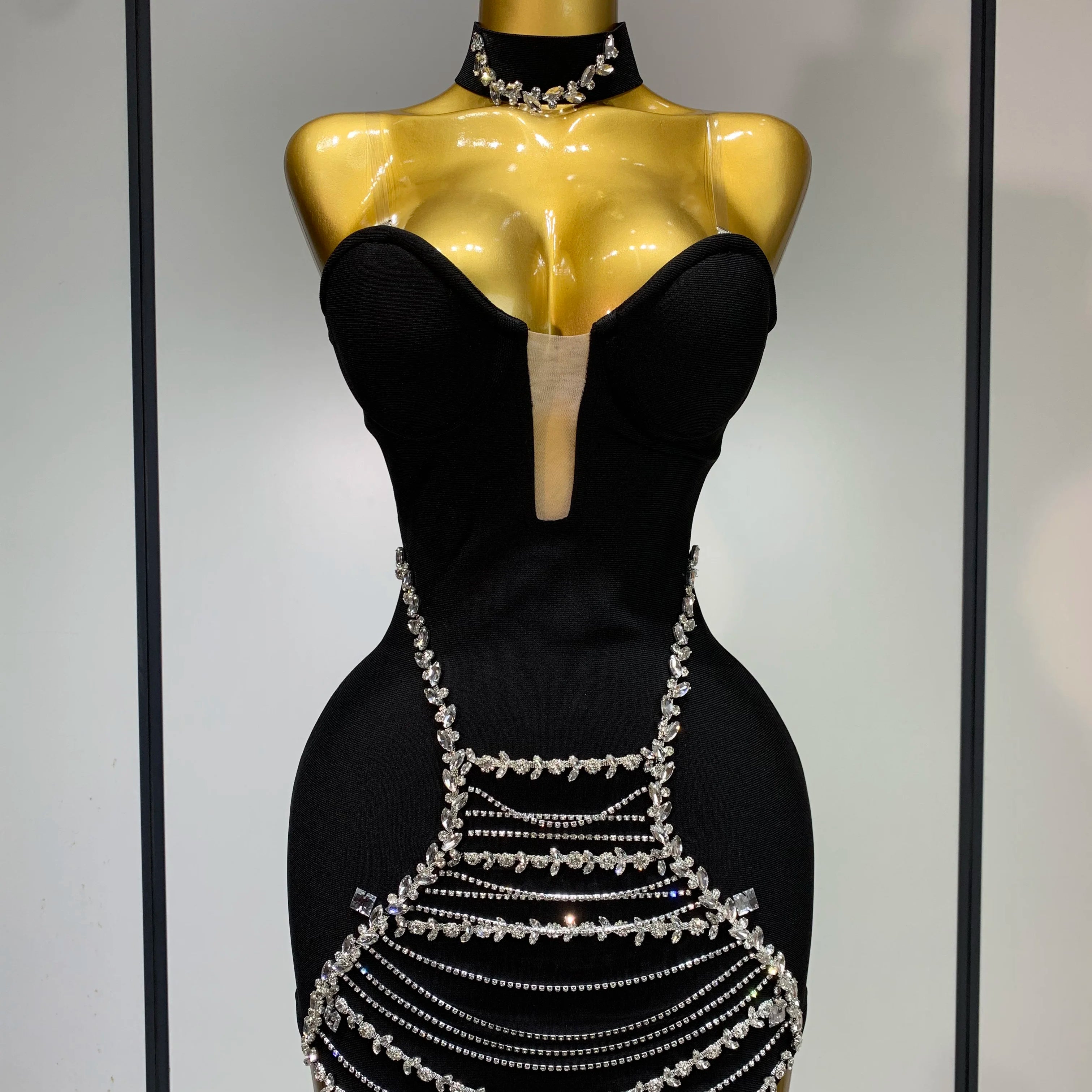 Sparkly Rhinestones Chain Bodycon Strapless Mini Bandage Dress 2025 Women Backless Luxury Birthday Evening Party Club Dresses