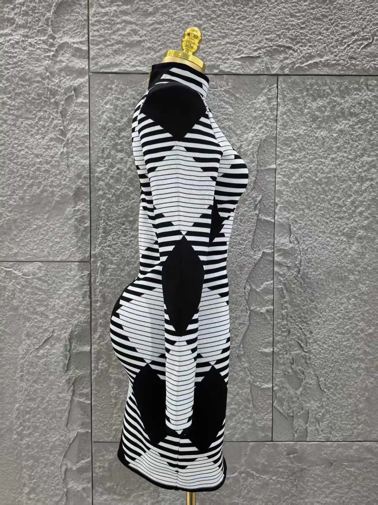 High Quality Women Long Sleeve Sexy Plaid Bodycon Mini Bandage Dress Fashion Evening Party Celebrate Office Wear Clothing