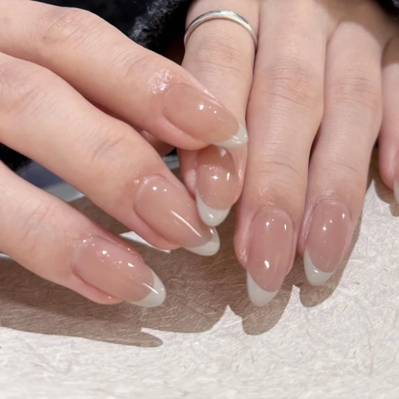 24pcs Star Moon Print False Nails Sweet Pink Short Almond Fake Nails Tips Wearable Detachable Simple Nude Color Press on Nails