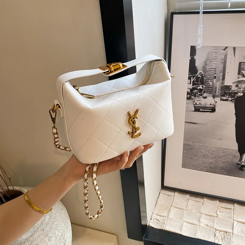 2025 New Women's Chain Bag - Popular Fashion Design, Unique Bucket Style, Versatile Shoulder/Messenger Everyday Versatile