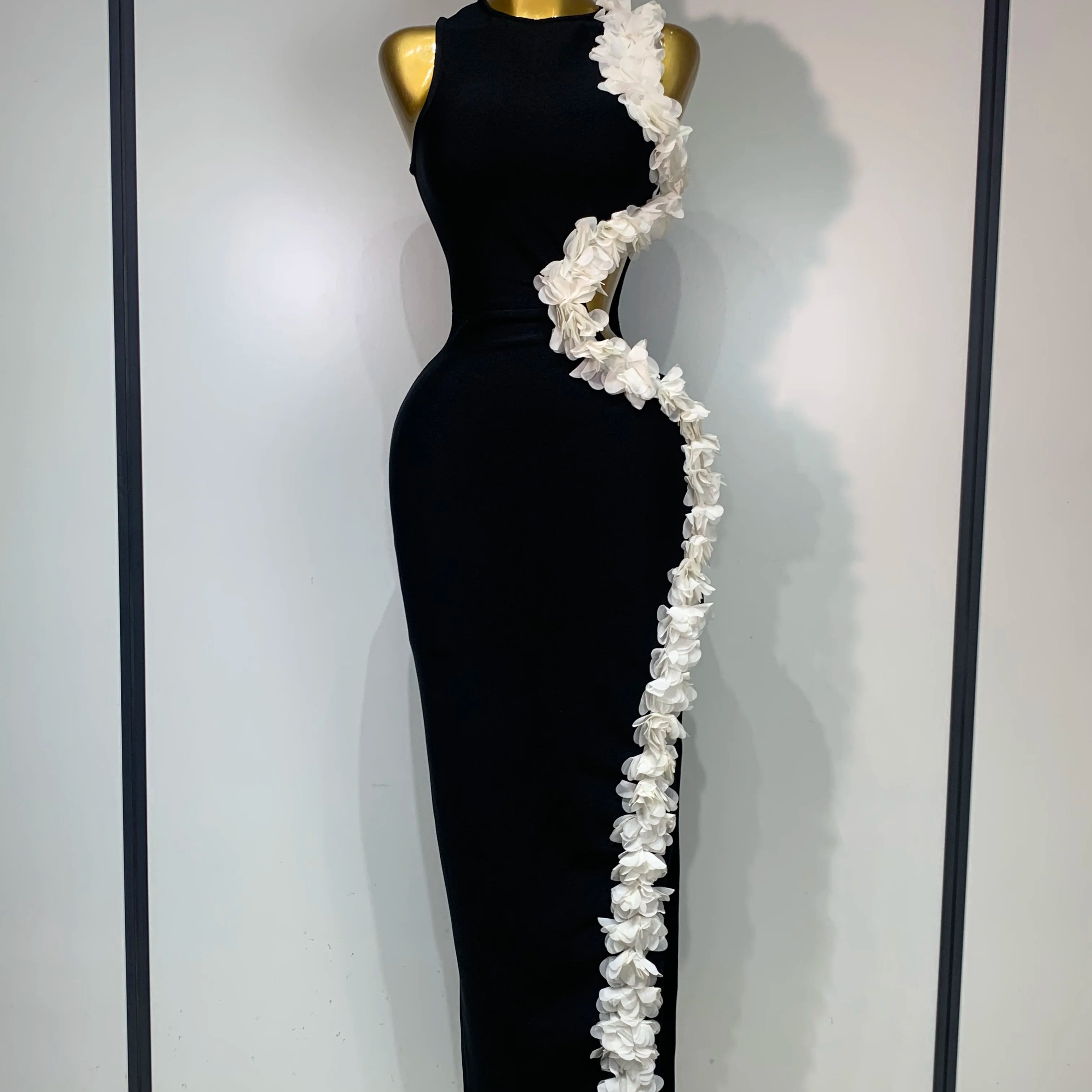 Women Sexy O Neck Flower Cut Out Maxi Long Bodycon Bandage Dress 2025 Celebrity Elegant Evening Club Party Birthday Dress