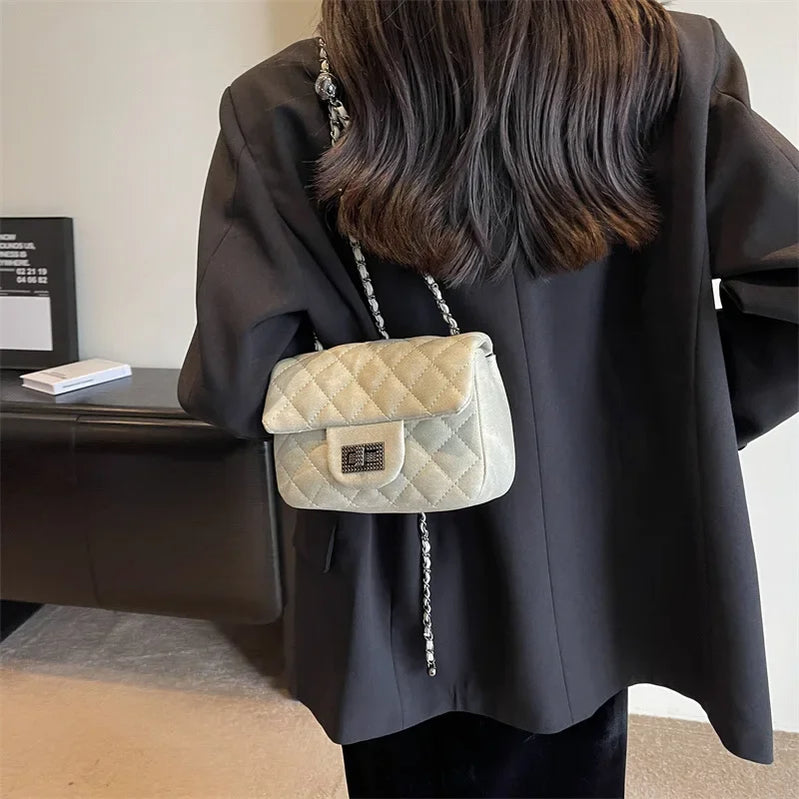 Winter Commuter Women's Crossbody Bag Retro Diamond Chain Square Handbag Shoulder Bag Elegant Sensation Commute Work Bag