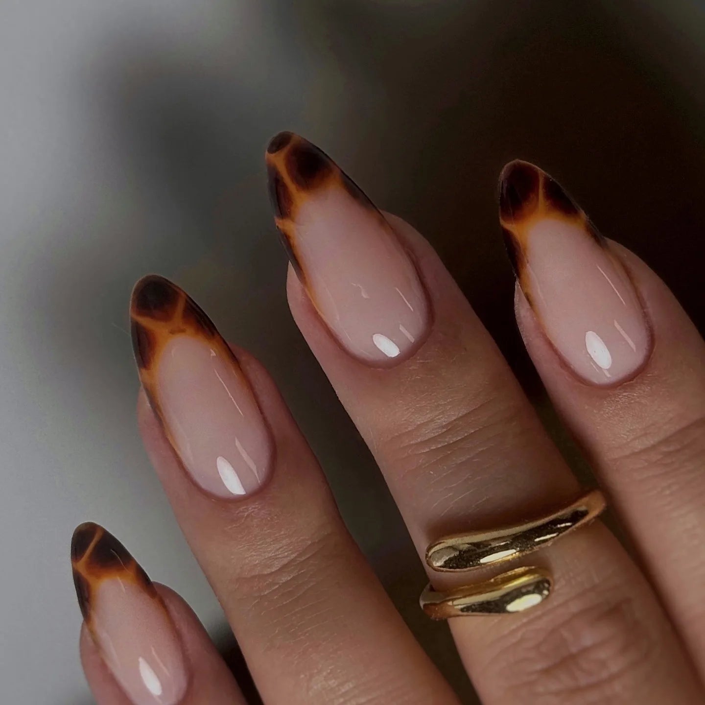 24Pcs Mid-length Almond Press on Fake Nails Leopard Print French Design Full Cover False Nails Tips Reusable Artificial Manicure