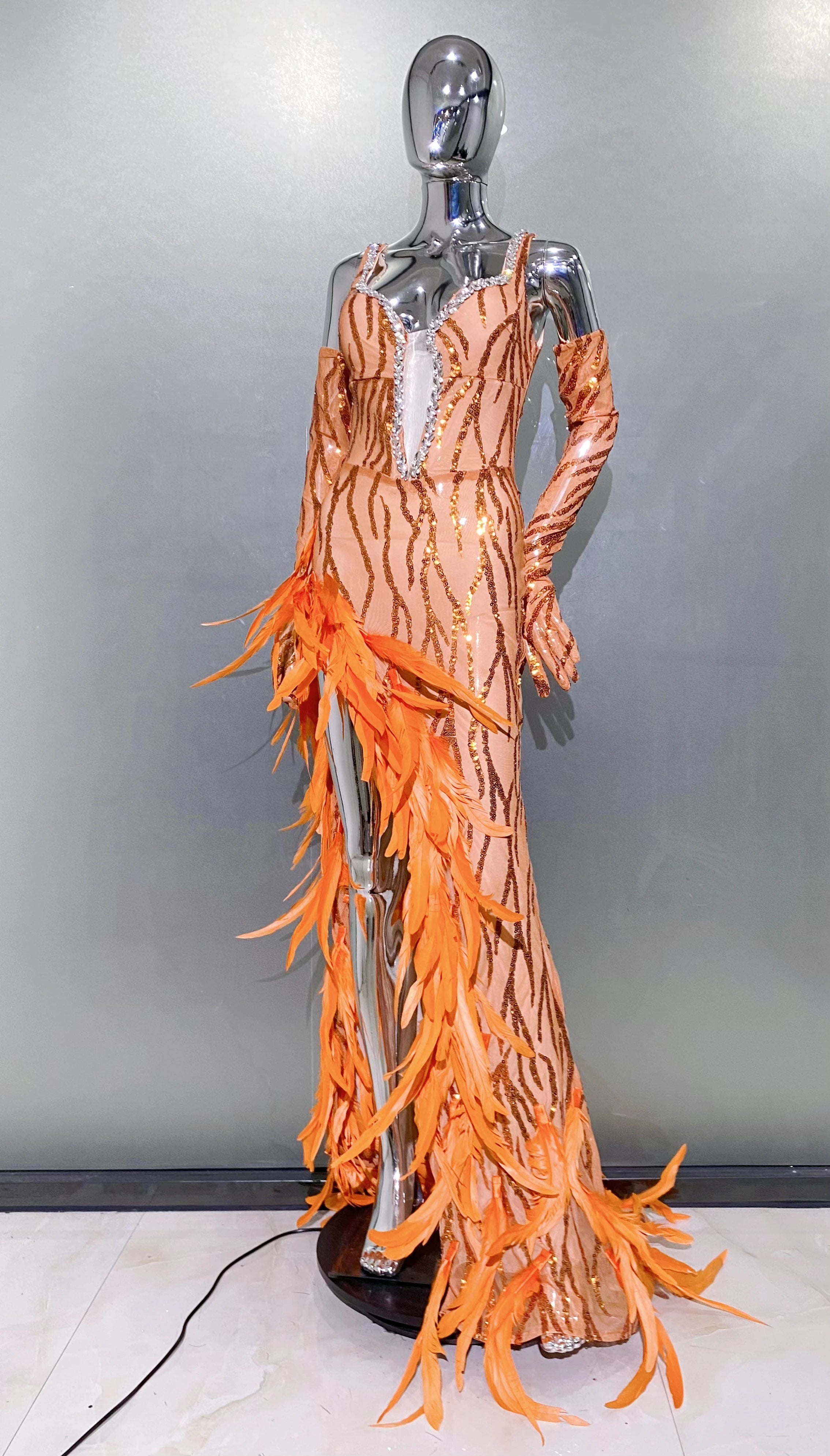 Women Luxury Sexy V Neck Feather Beading Mesh Sequins Sparkly Maxi Long Gowns Dress Elegant Celebrity Evening Party Club Dress