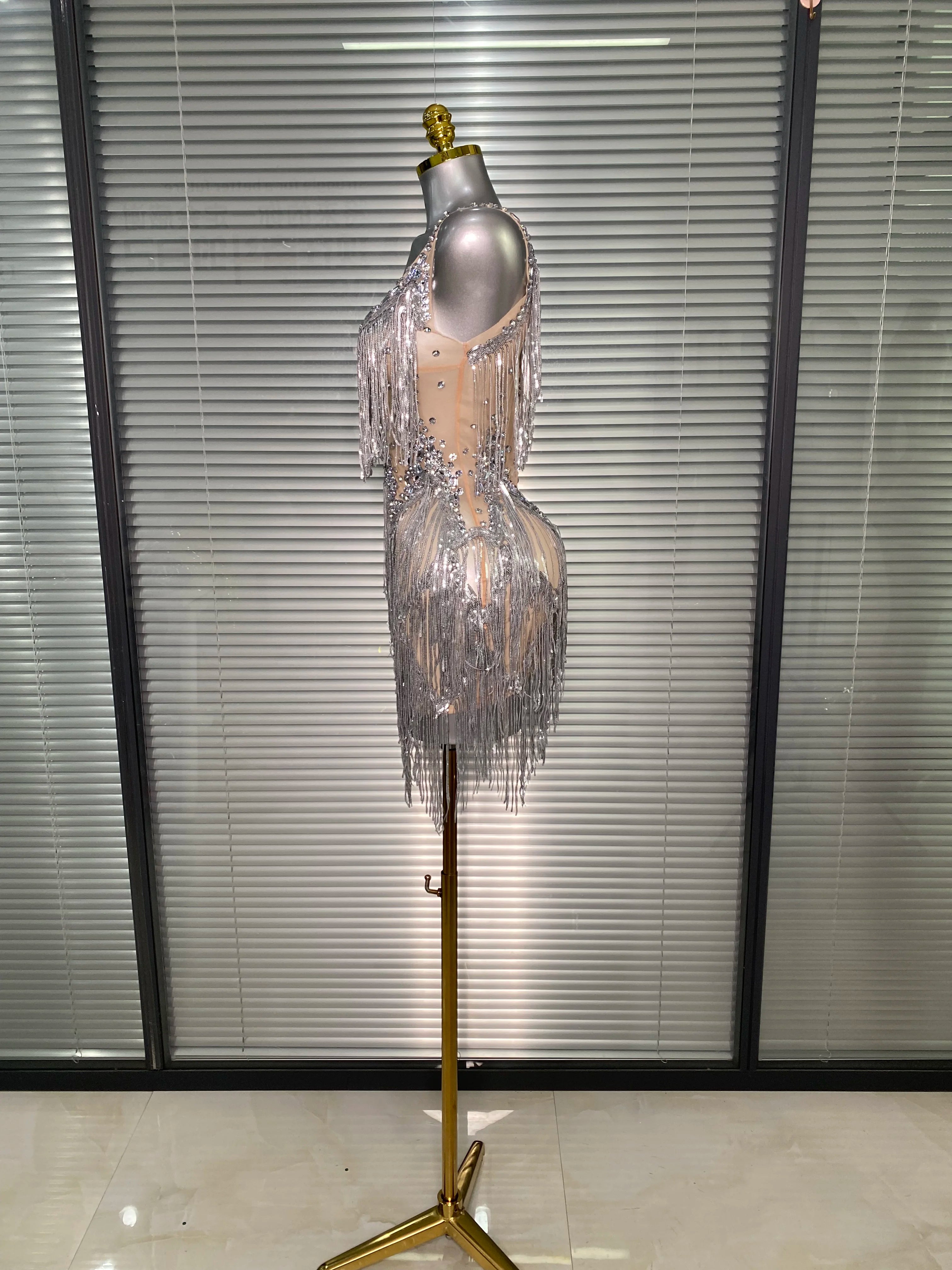 Celebrity New Women Sexy Mesh Sleeveless Stage Performance Costume Crystal Tassel Dancer Singer Night Club Mini Party Dress