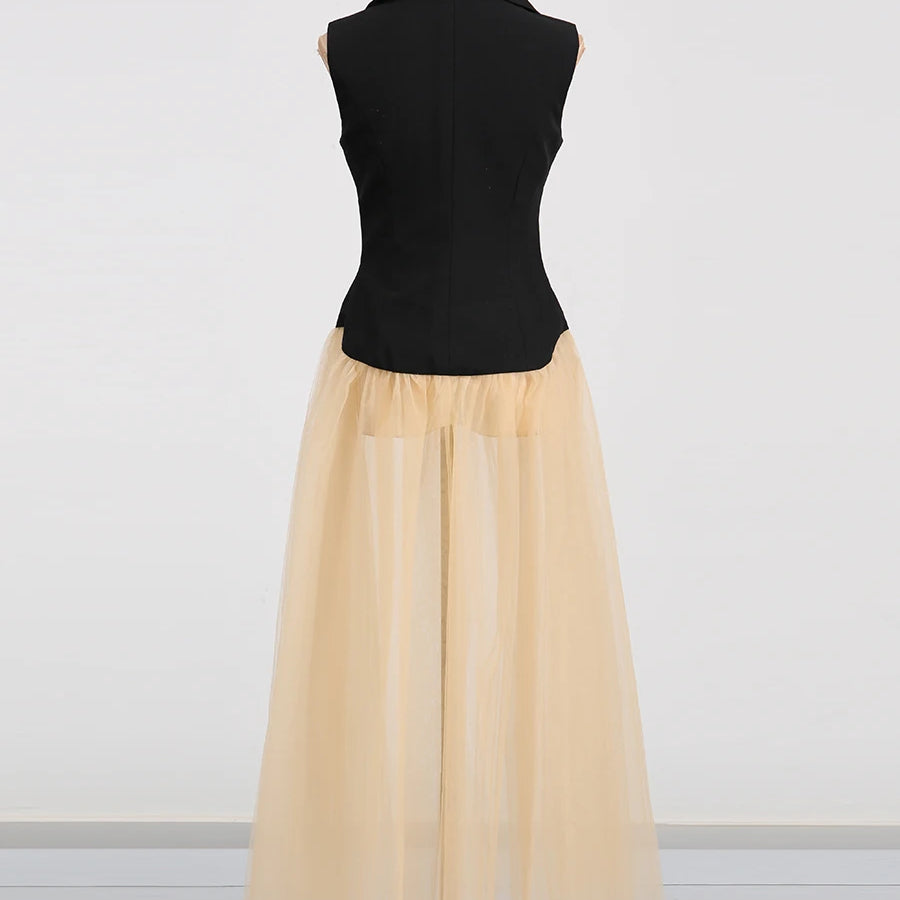 TWOTWINSTYLE Hit Color Sheer Elegant Jacket for Women Lapel Sleeveless Patchwork Folds Fashion Long Jacket Female Clothing New