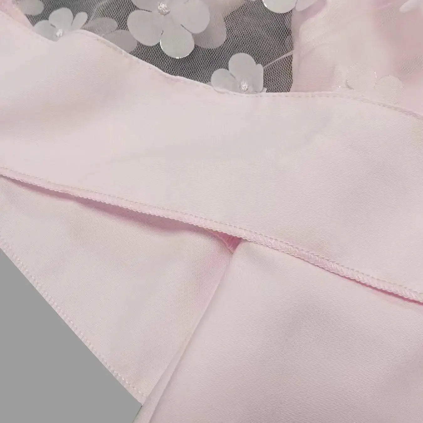 Plus Size Women's Two-Piece Set, Casual Floral and Plain Design, Moderate Thickness for All Seasons