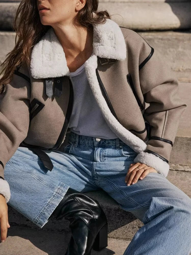 Women's Faux Fur Short Jacket Coat Fall Winter Metal Buckles Lapel Long Sleeves Faux Shearling Lining Jacket Warm Outerwear