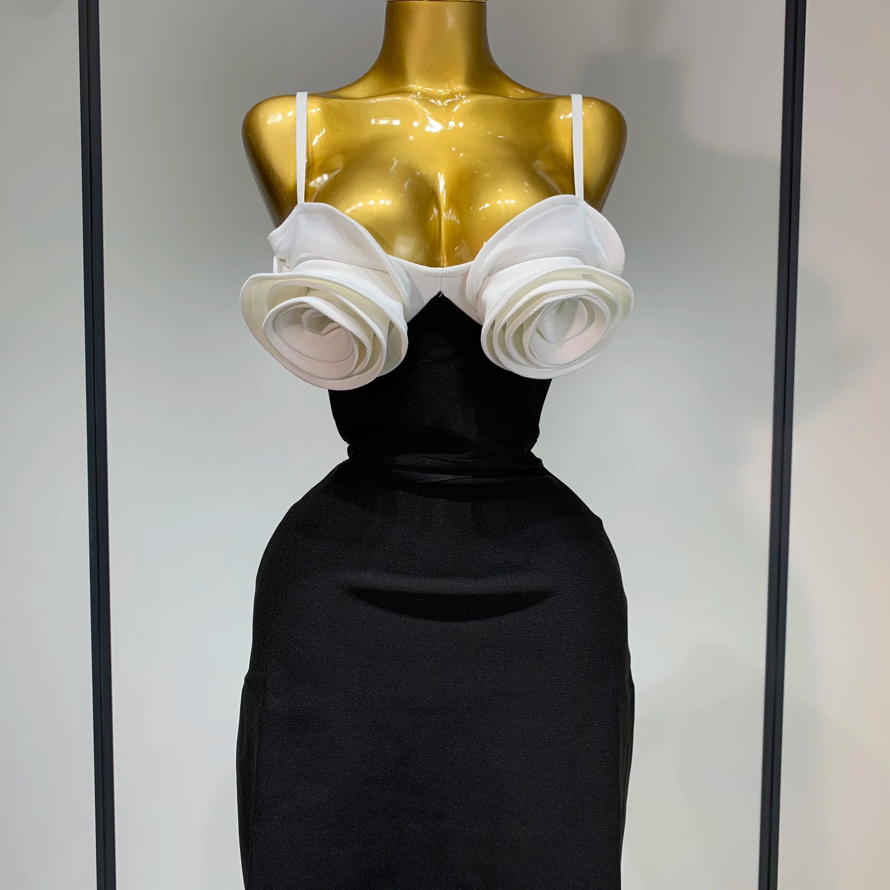 Women Celebrity Sexy Sleeveless 3D Flower Patchwork Mini Bodycon Bandage Dress Elegant Evening Club Party Birthday Dress