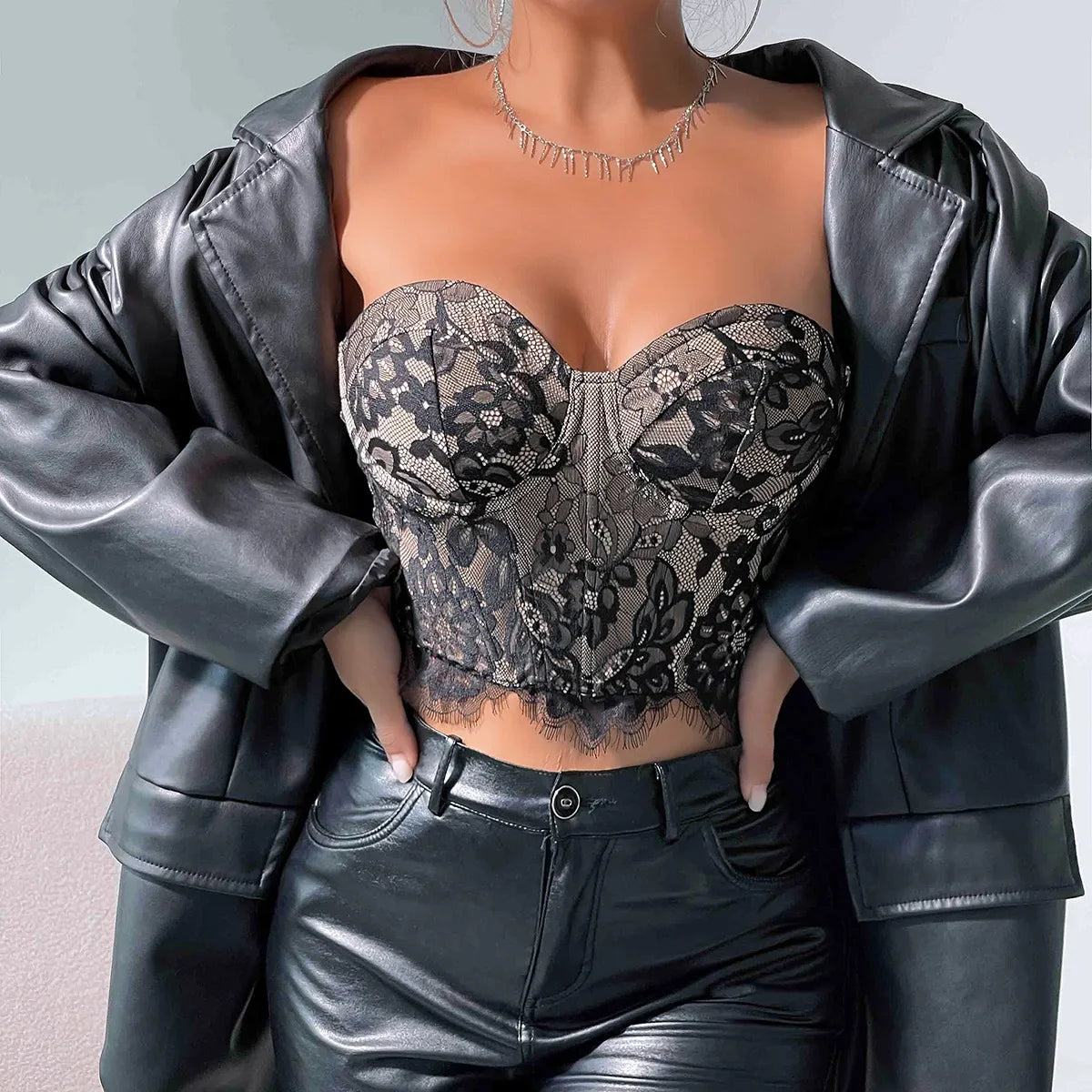 Vemina Sexy Lace Sleeveless Bare Shoulder Crop Top,Embroidery Floral Tube Top, Strapless Fishbone Corset Backless Camisole Vest