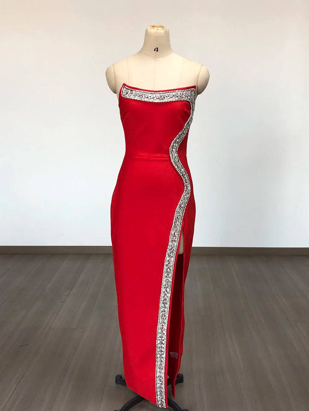 Red Black Women Sexy Strapless Shinning Diamond Line Bodycon Long Bandage Dress Elegant Birthday Party Cocktail Dress Outfit