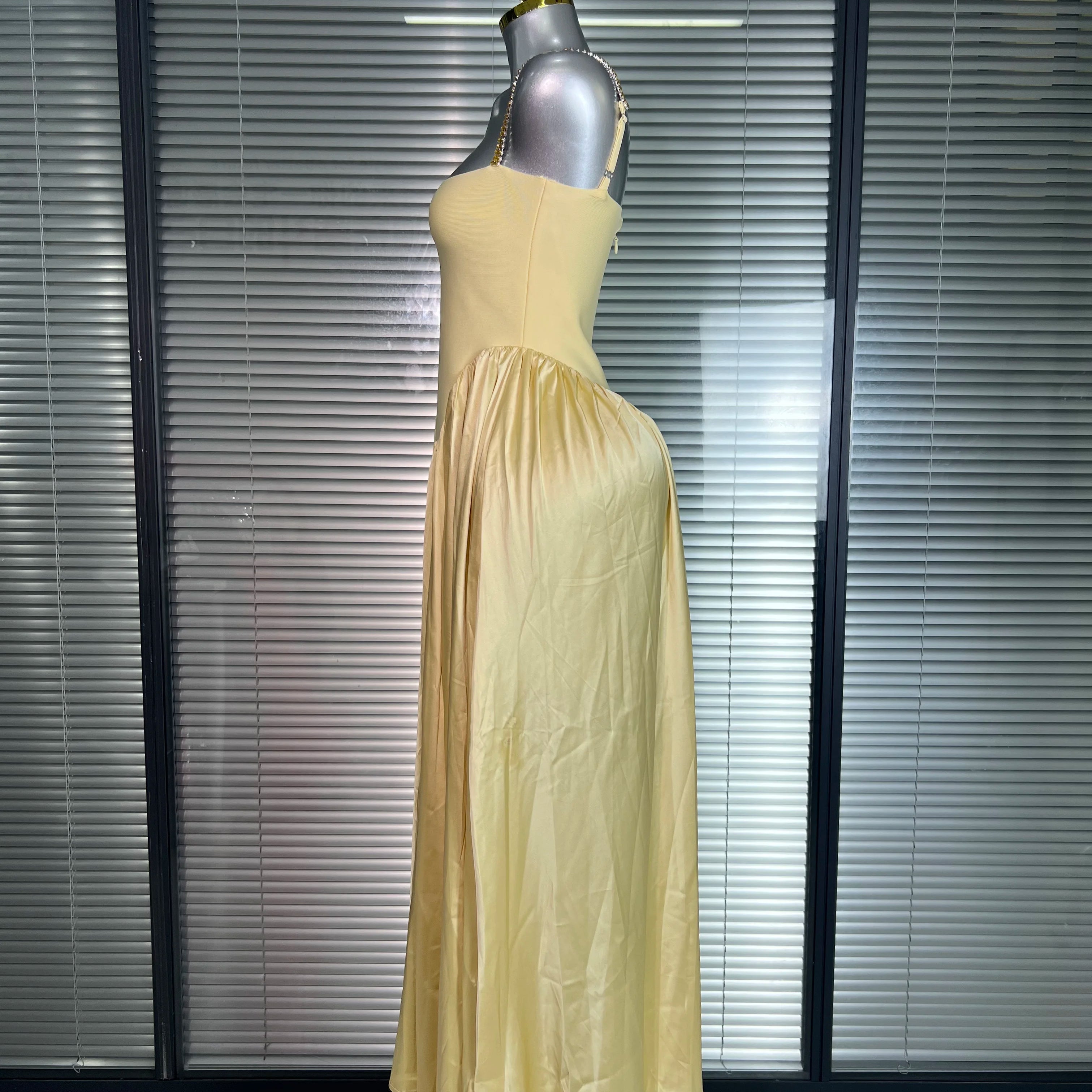 Summer New 2025 Women Luxury Sexy Chain Straps Yellow Long Gowns Bandage Dress Elegant Celebrity Evening Party Dress