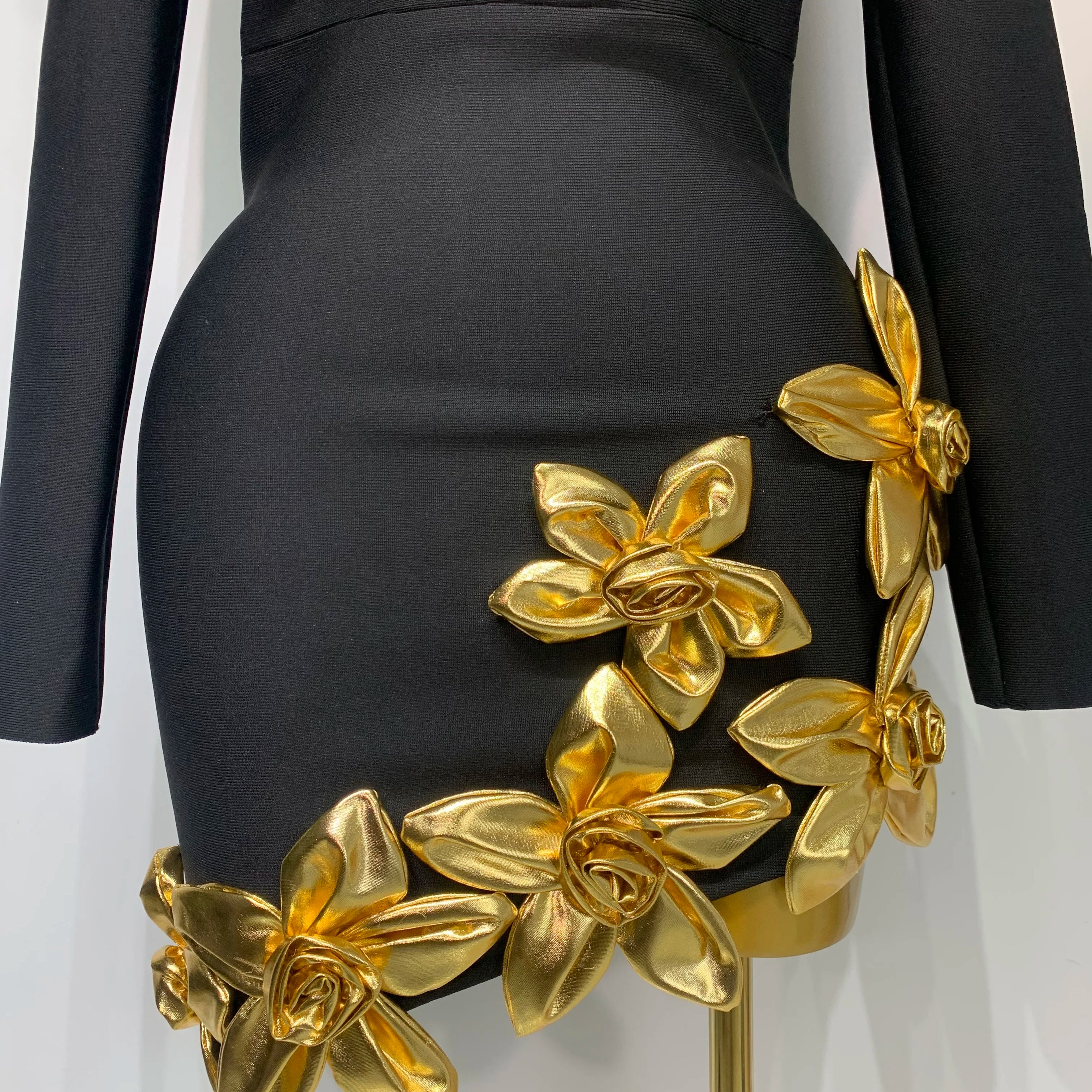 Women Long Sleeve Sexy Square Collar Gold Flower Bodycon Mini Bandage Dress Celebirty Elegant Nightclub Luxury Birthday Dresses