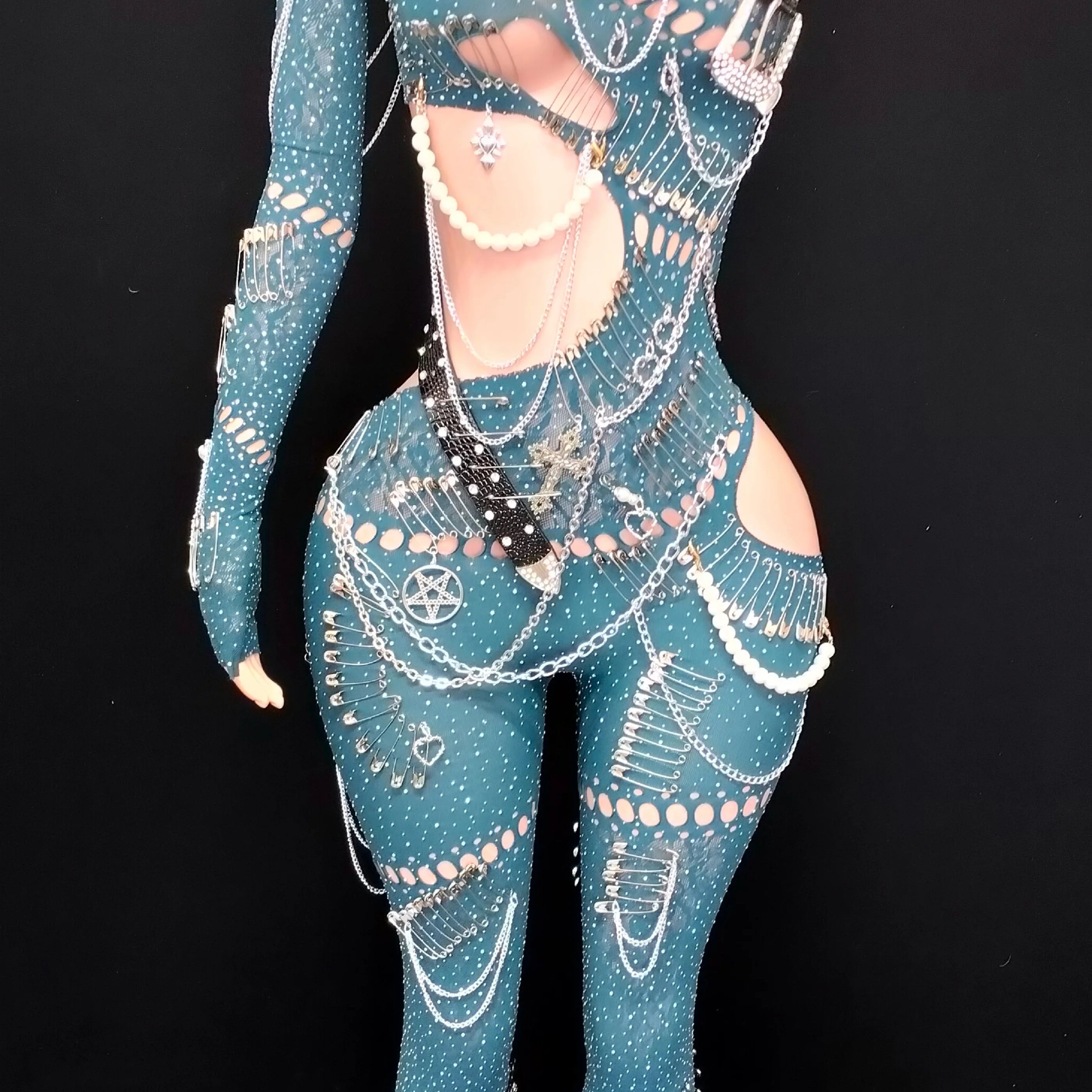 Sexy Shining Pearl Chain One Shoulder Hollow Out Jumpsuit 2025 New Women Birthday Party Nightclub Singer Performance Stage Wear