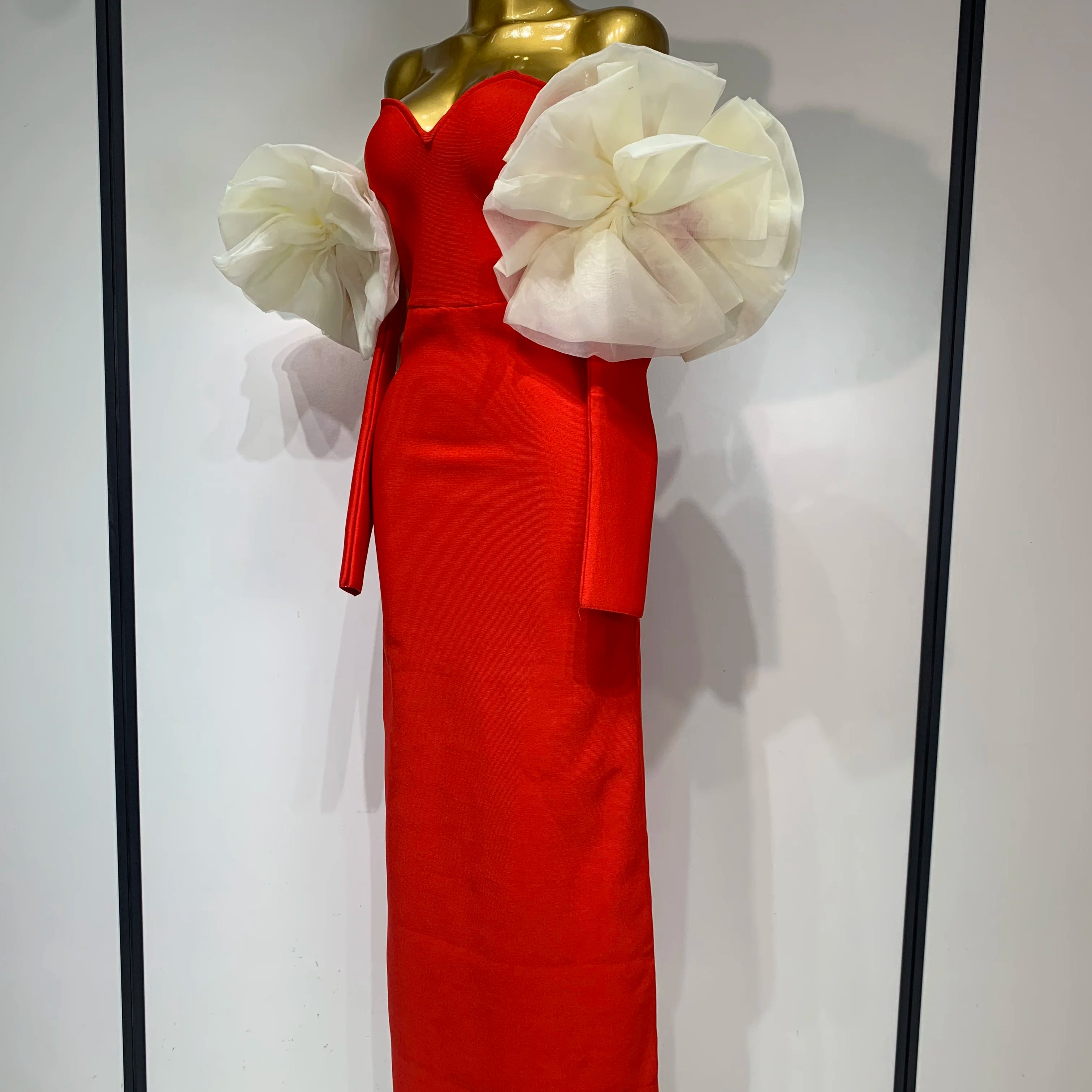 Sexy Off Shoulder Women Red Bodycon Bandage Dress 2025 Long Sleeved Celebrity Elegant Backless Dress Luxury Birthday Dresses