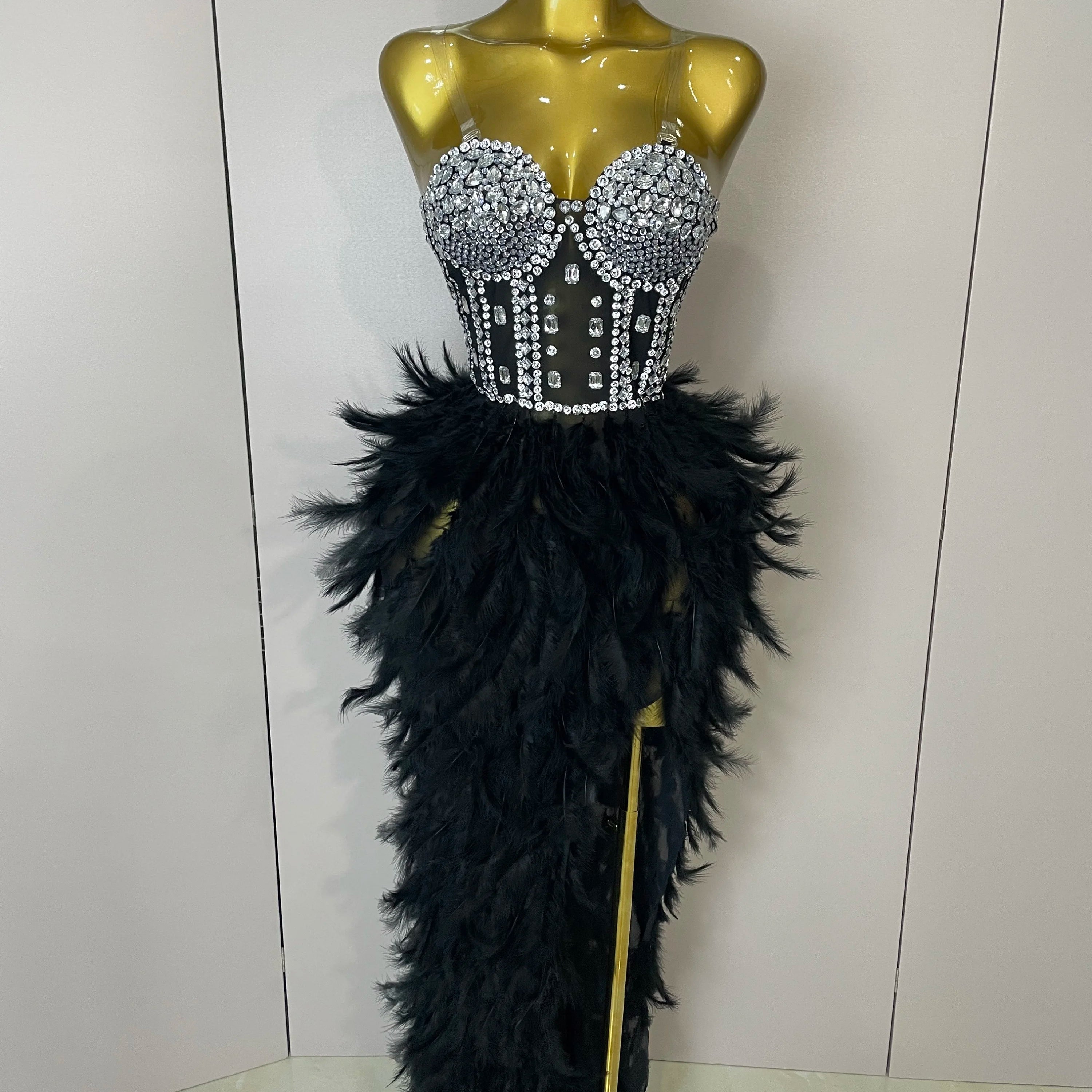 Stock 2025 Women Sexy Sparkly Rhinestone Mesh Feather Long Dress Elegant Evening Party Celebrate Birthday Performance Costume