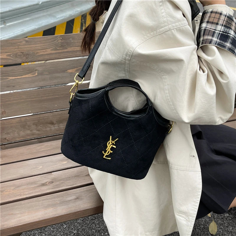 Parisian style design women's zipper shoulder bag elegant chain strap crossbody bag fashionable high-quality handbag