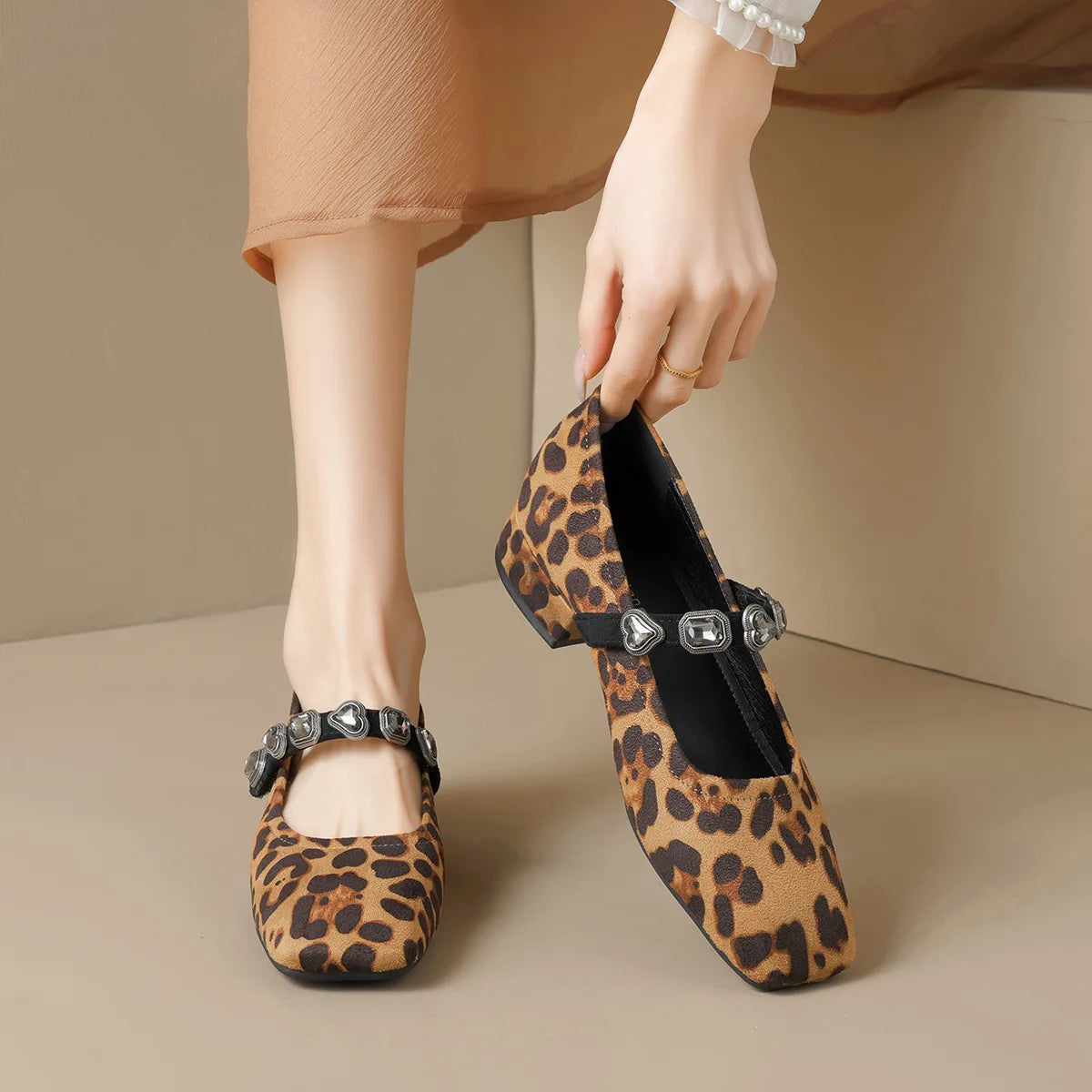spring women's shoes Leopard print design Mary Jane shoes Women's casual high heels and boat shoes Office and party wear