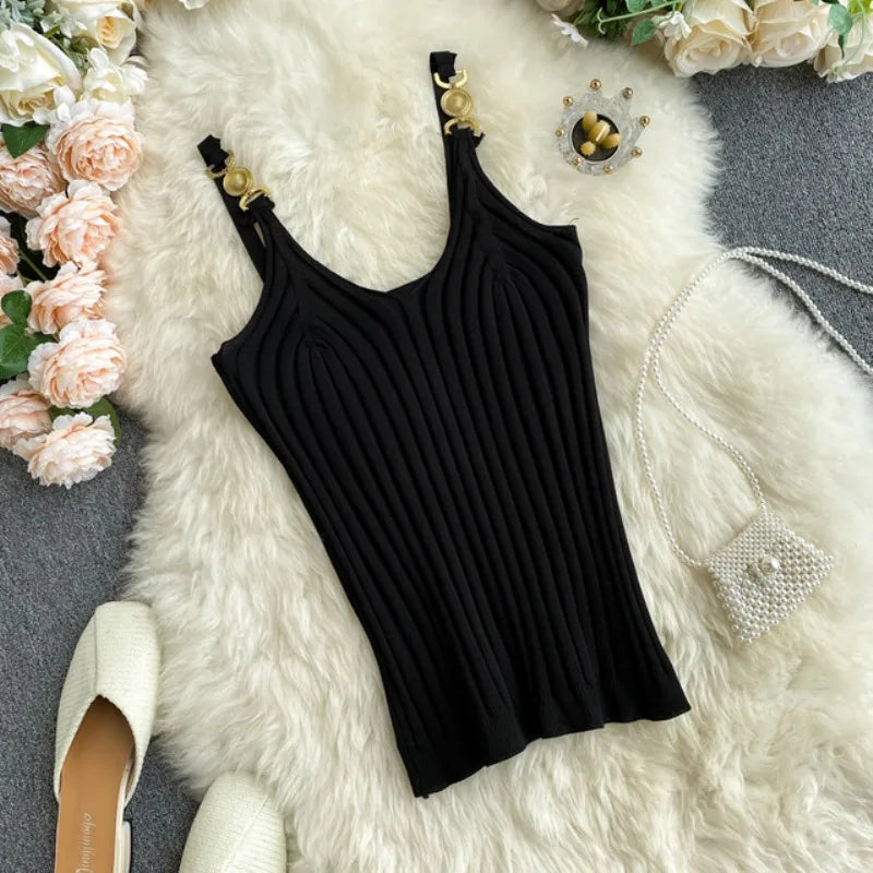 V-neck Halter Sexy Camisole Top 2022 Summer Women Sexy off-Shoulder Solid Color Sleeveless Camis Women's Clothing Tanks Tops black One Size