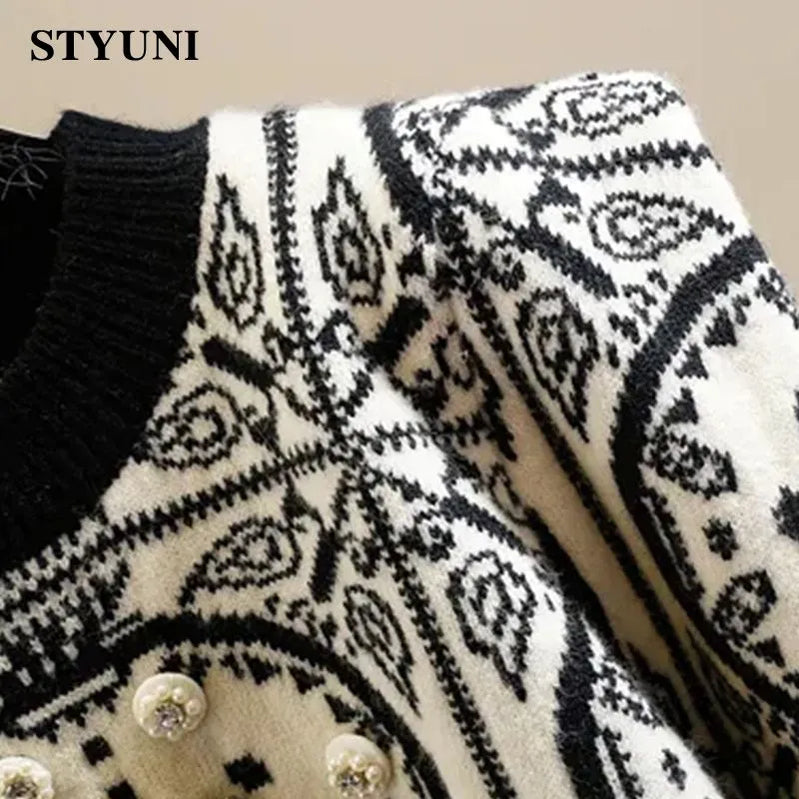 Black Acrylic Knitted Diamonds Beading O-Neck Long Sleeve Women's Sweater Korean Fashion Chic Pullover Sweaters Autumn Winter