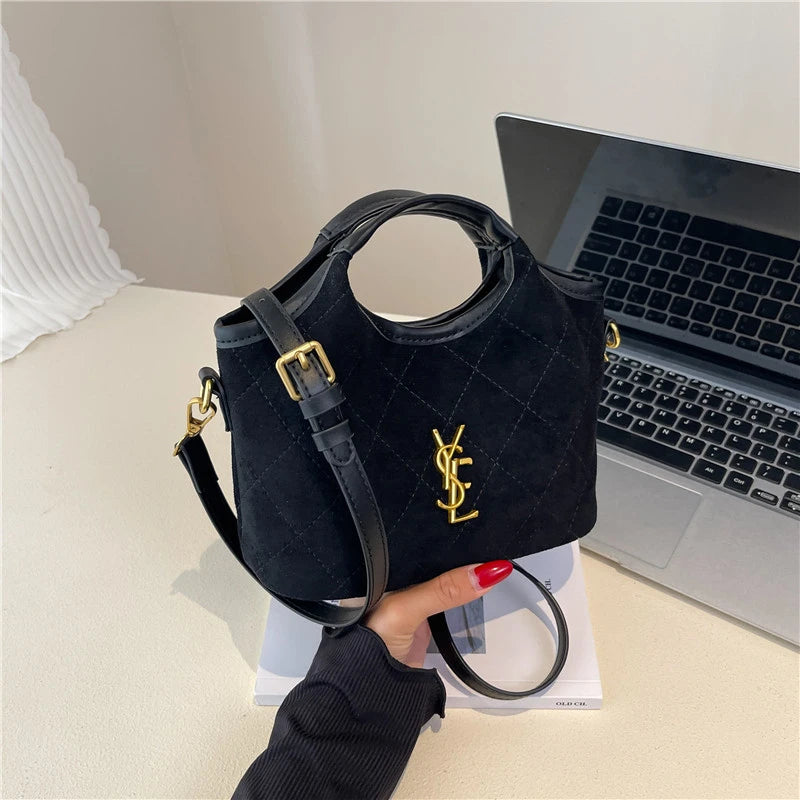 Parisian style design women's zipper shoulder bag elegant chain strap crossbody bag fashionable high-quality handbag