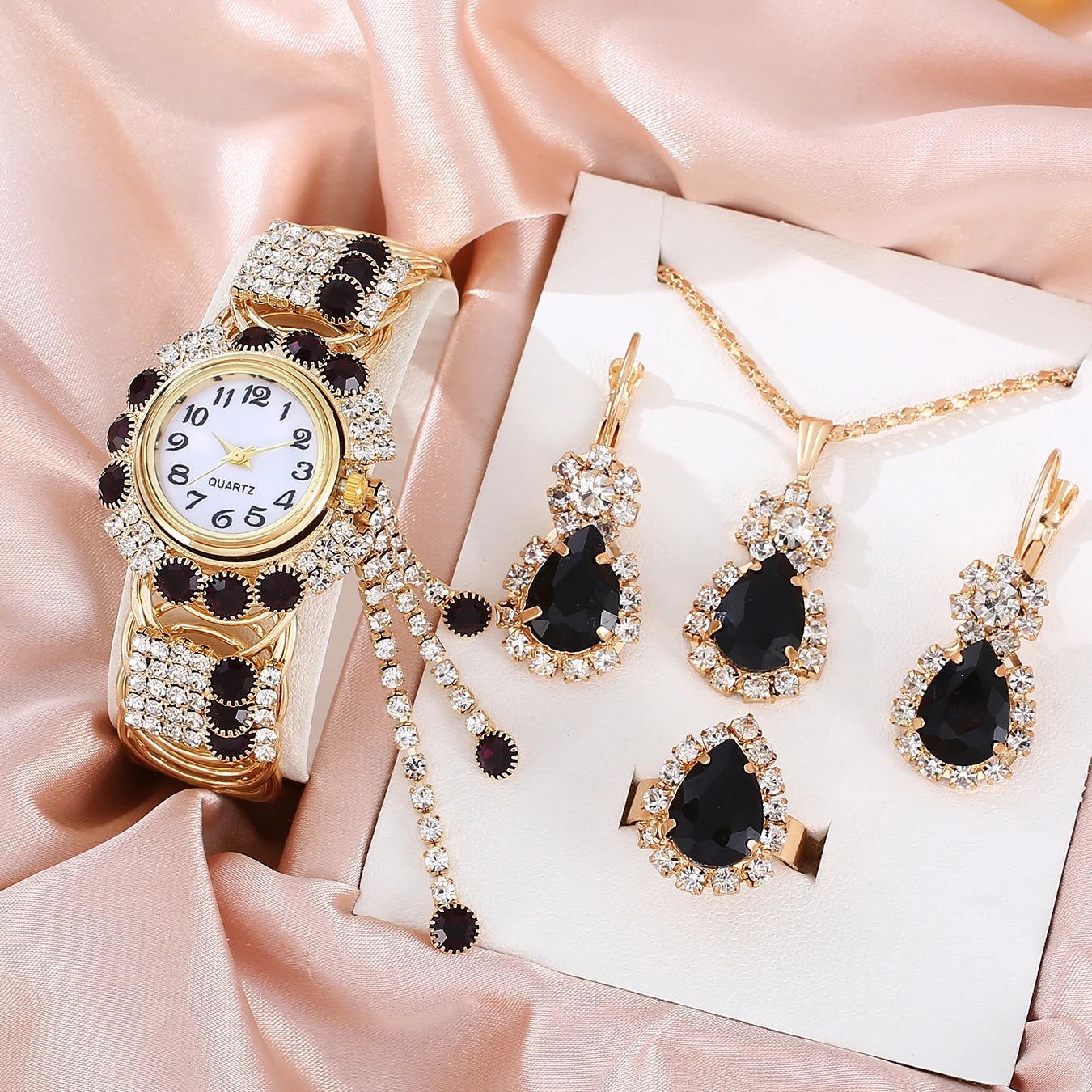 Women's Diamond-Encrusted Temperament Quartz Watch Fashion Alloy Bracelet Watch Set Red