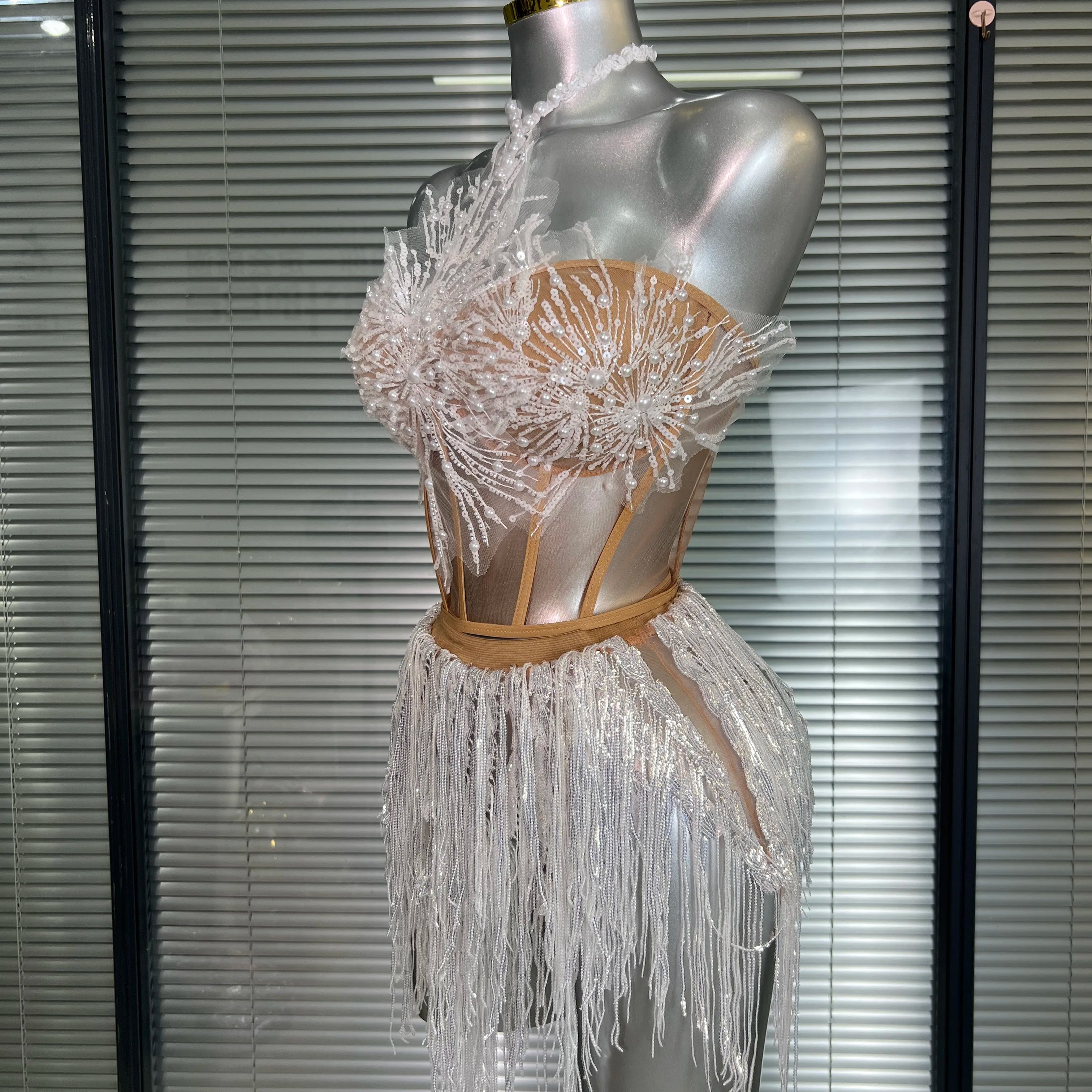 Women Sexy Sequins White Sparkly Two Pieces Set Shinning Fancy Night Club Skirt Suits Singer Dancer Stage Costume