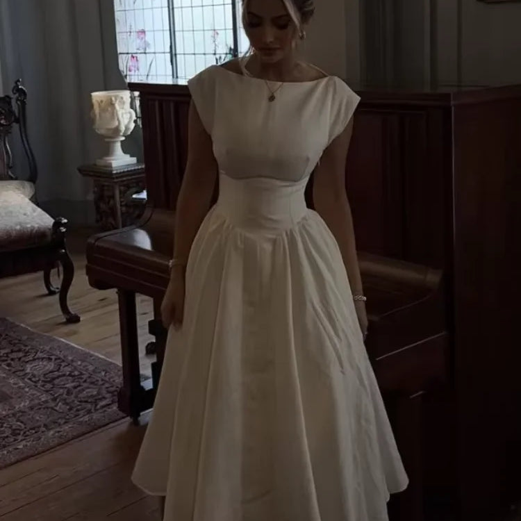 2025 Elegant White O Neck Pleated Hem Maxi Dress Women Fashion Open Back Solid A-line Dresses New Spring Summer Lady Party Robes