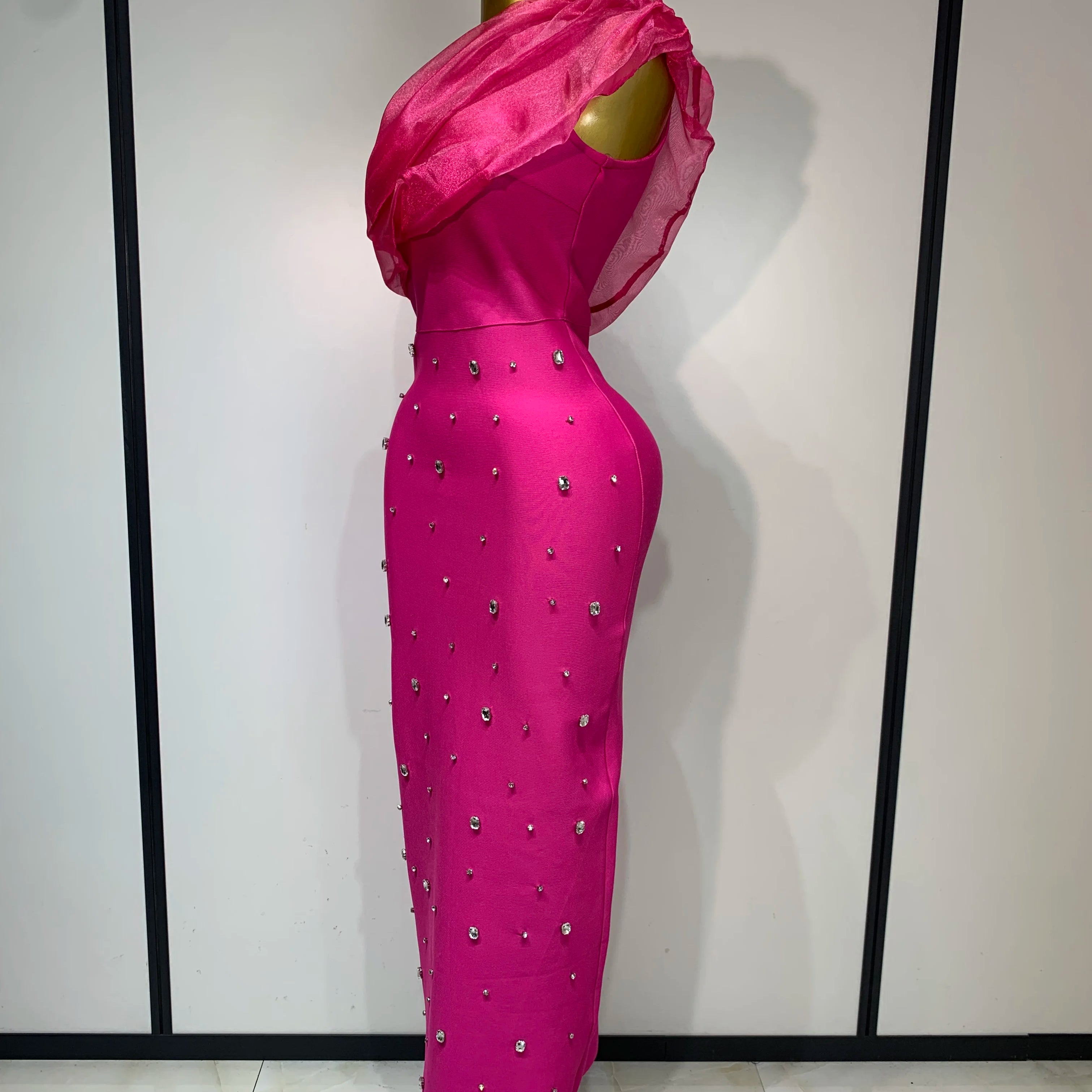 Women Sexy One Shoulder Shinning Crystal Bodycon Bandage Long Dress Celebrate Birthday Elegant Evening Party Club Outfit