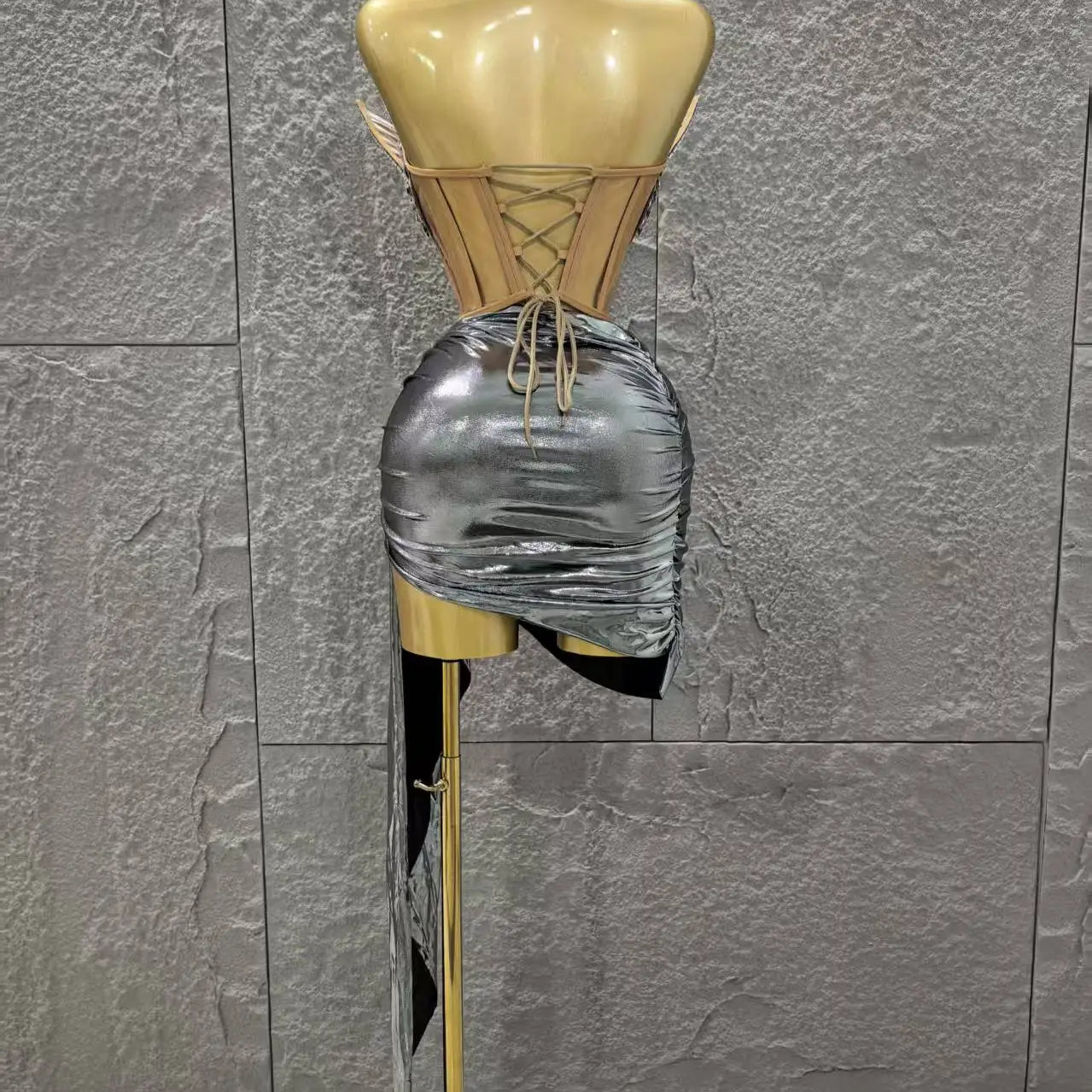 Robe moulante sexy 2 pièces pour femme, couleur or et argent, sans bretelles, scintillante, idéale pour une soirée en boîte de nuit ou un anniversaire