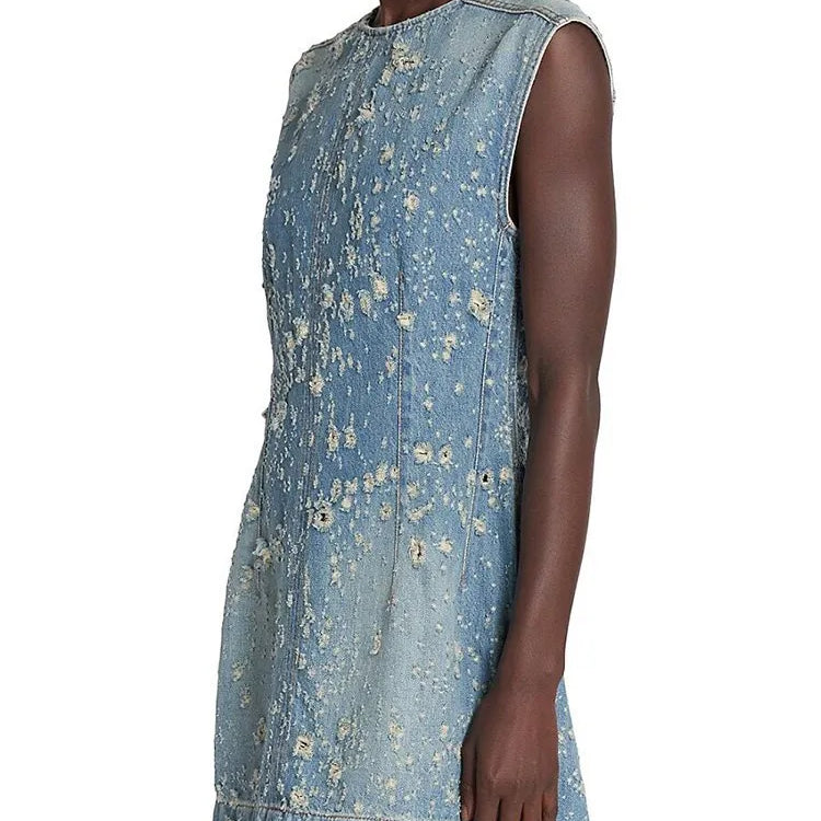 TWOTWINSTYLE Denim Hollow Out Dresses For Women Round Neck Sleeveless Tunic Patchwork Pockets Vintage Dress Female Fashion Style