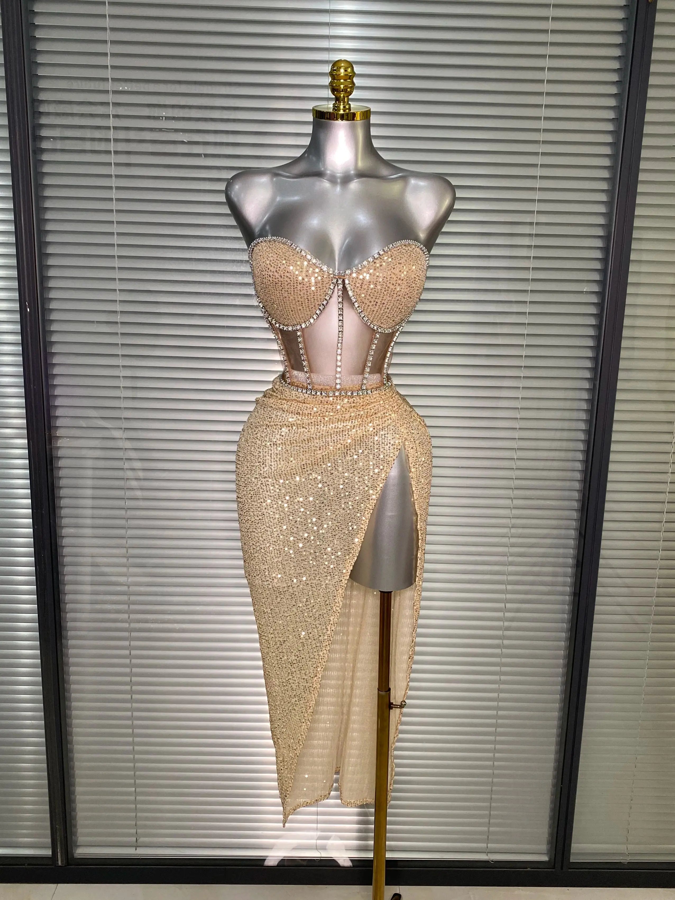 Women Sexy Sparkly Sequins Strapless Lace Openback Two Piece High Split Birthday Party Nightclub Outfit Dancer Performance Suit