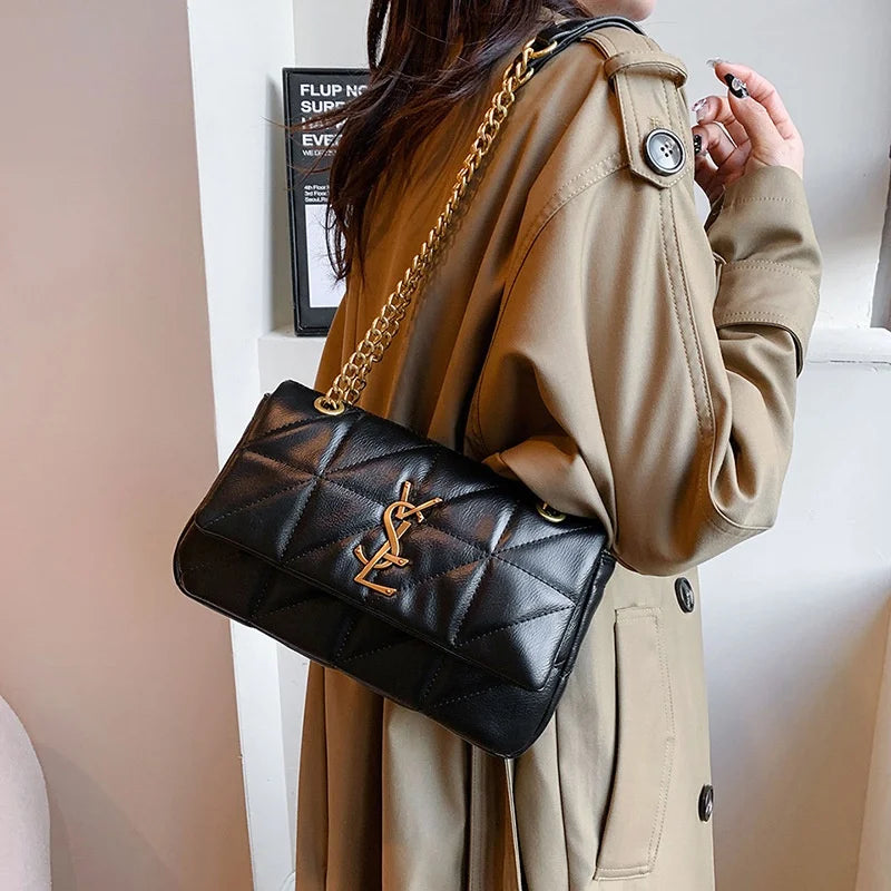 2025 new model chain shoulder bag Designer style bag,classic high-end crossbody bag,small square bag,luxurious embroidery bag