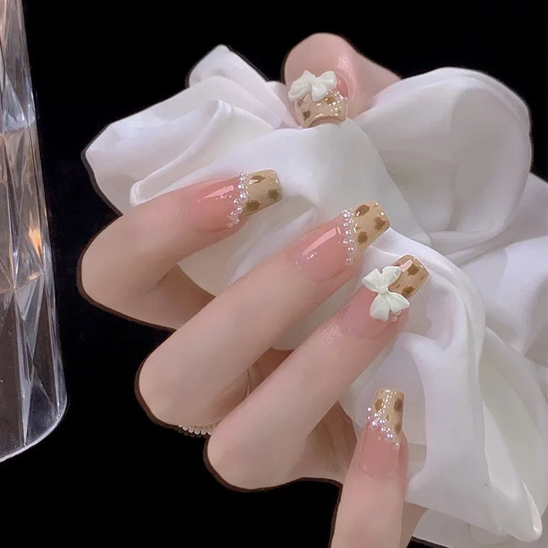 24Pcs/set French Gold Border Nail Elegant&Trendy Wearable Nails for Women Girl New Edition Removable Nail