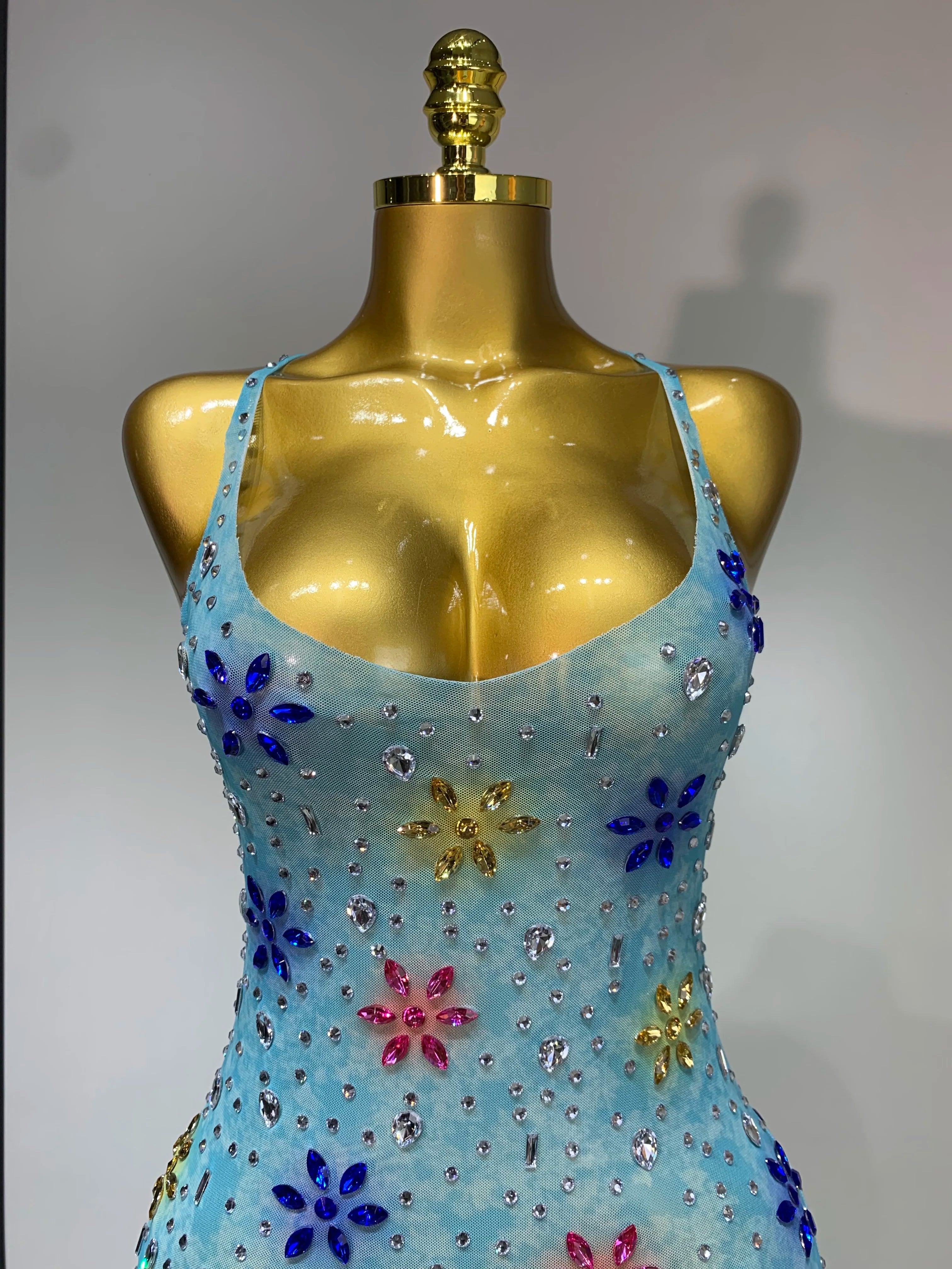 2025 Newest Sexy Mesh High Split Sparkly Diamonds See Through Dress Luxury Birthday Dress Women Celebrate Party Stage Outfit