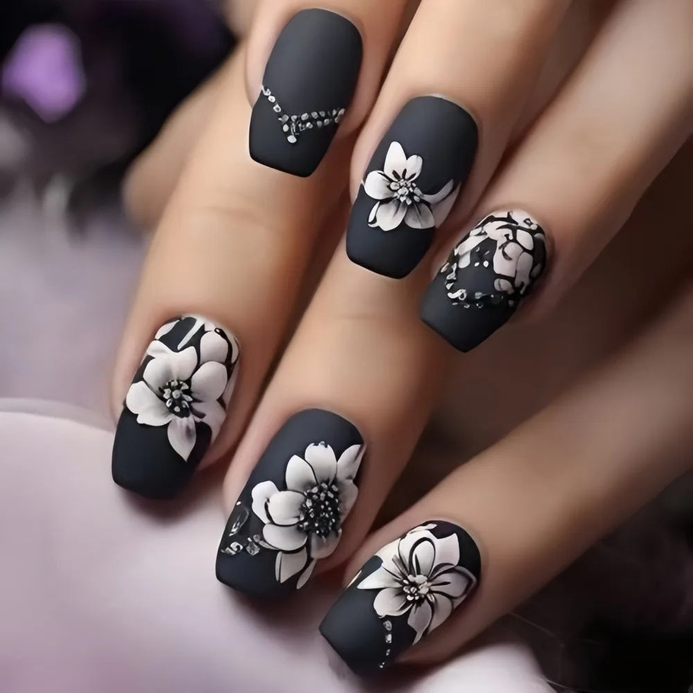 24pcs/set Medium long fake nails for women Spring summer flowers butterfly bee design faux ongles tips press on false nail art