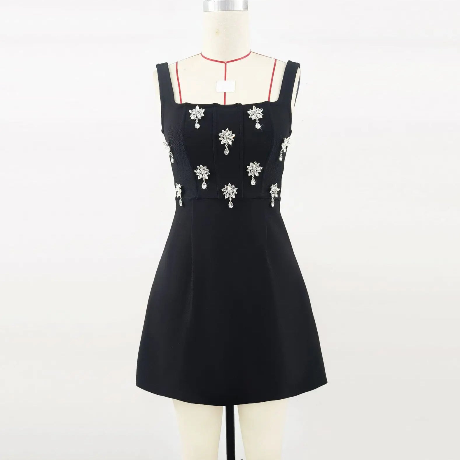 Women Sleeveless Sexy Square Collar A-Line Bodycon Mini Dress Fashion Celebrate Birthday Party Evening Dress