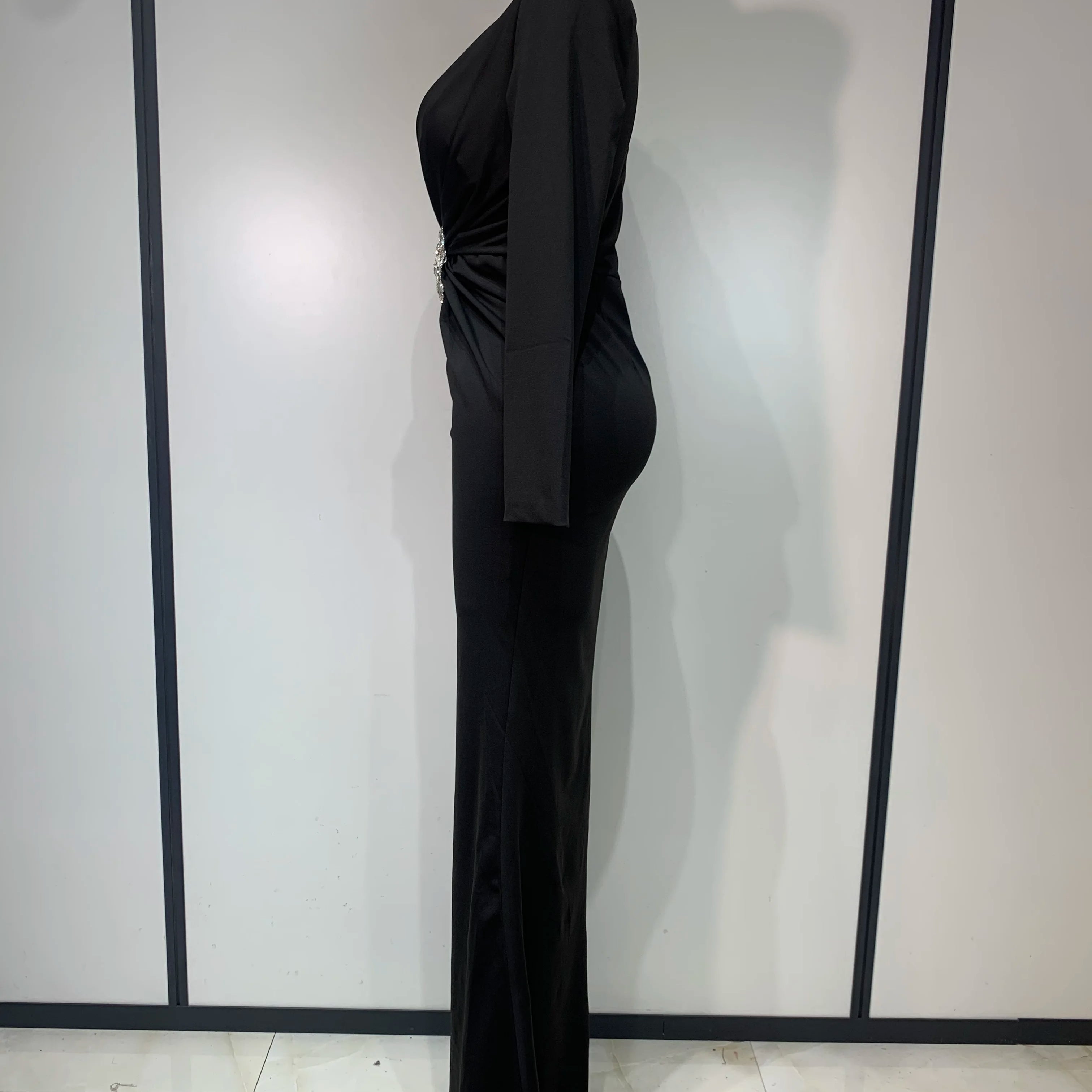 Vestido longo justo com diamante preto, feminino, sexy, decote em V profundo, mangas compridas, para festa de passarela, 2025, elegante, vestido de festa à noite