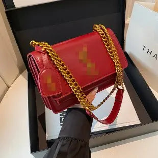 Large Capacity Crossbody Bag - Elegant Chain Strap Shoulder Bag, Spacious Work Commute Purse, Stylish Phone Bag for Women