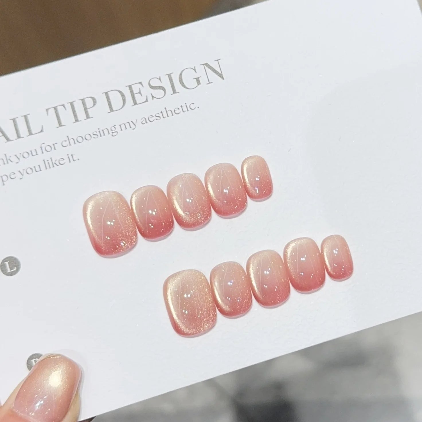 10Pcs Handmade Short Fake Nails Round Cute Blue Cat Eye Designs with Jelly Glue Nail Tips Art Shiny Finished Full Cover Press On