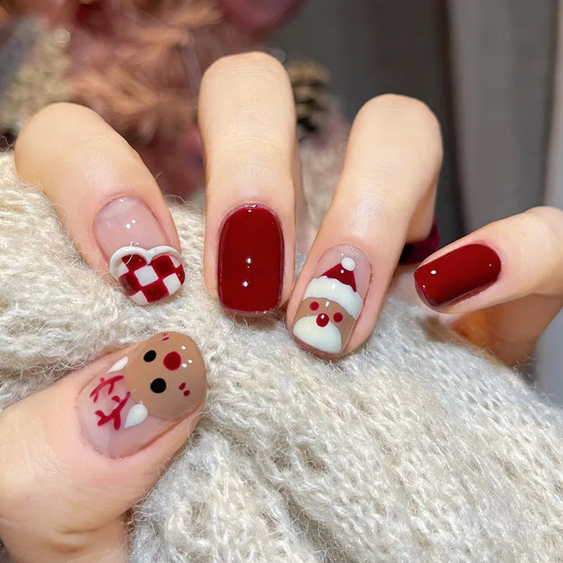 24 st/set julsamling bär falska naglar konst älg jultomten snögubbe tryck på nagelspetsar kawaii akrylpinne på naglar
